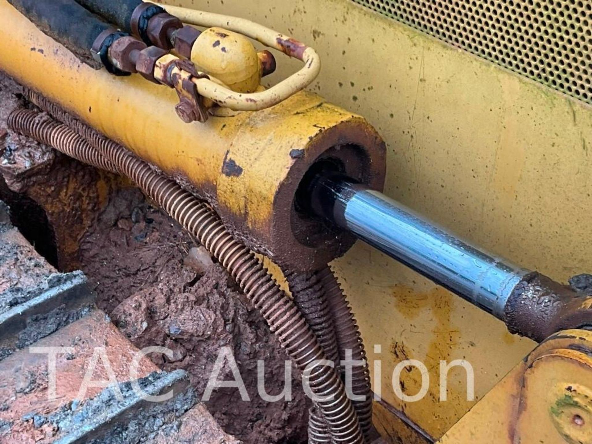 2005 Caterpillar D4G XL Crawler Dozer - Image 11 of 33