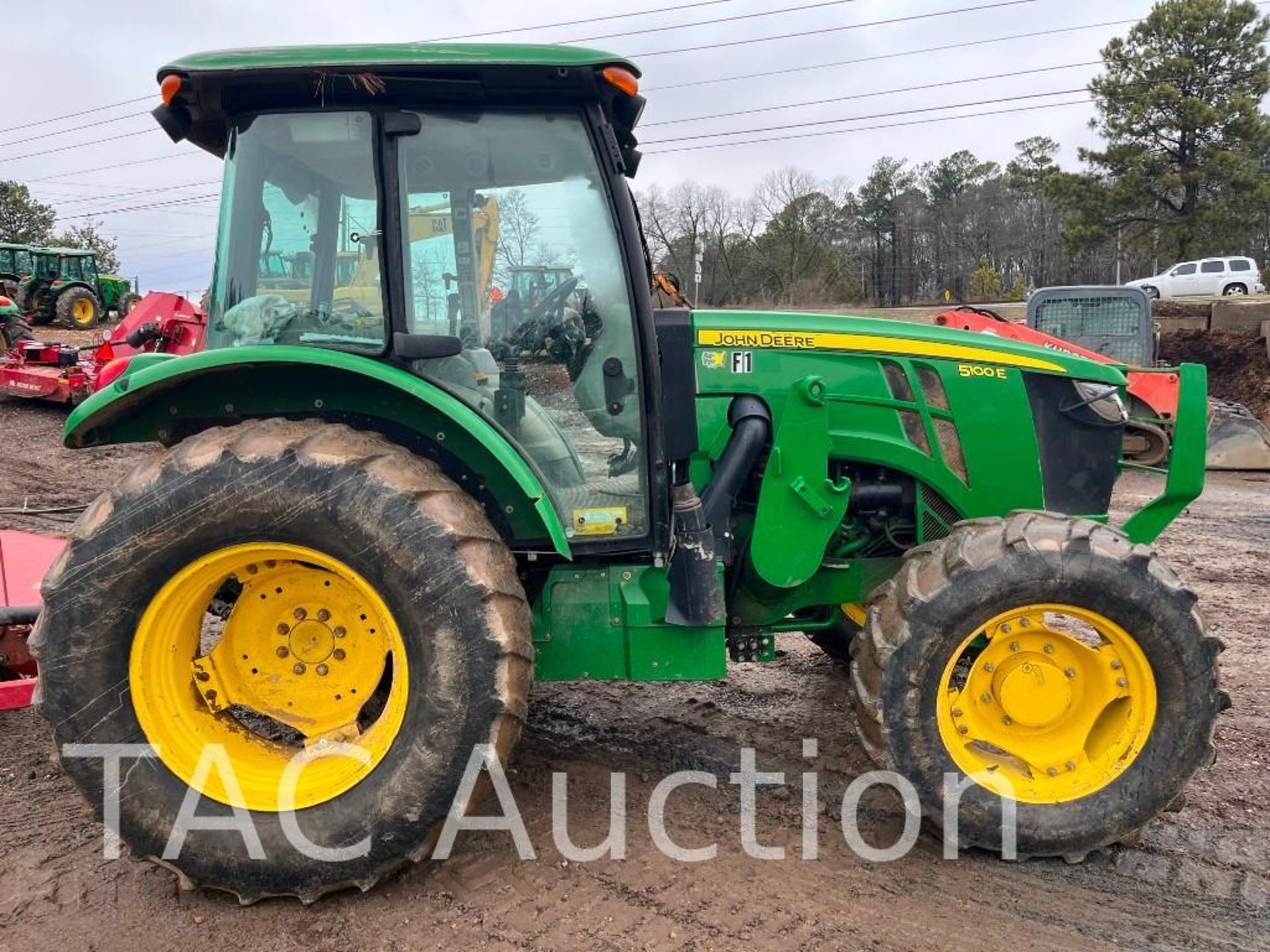 2018 John Deere 5100E 4X4 Tractor - Image 4 of 35