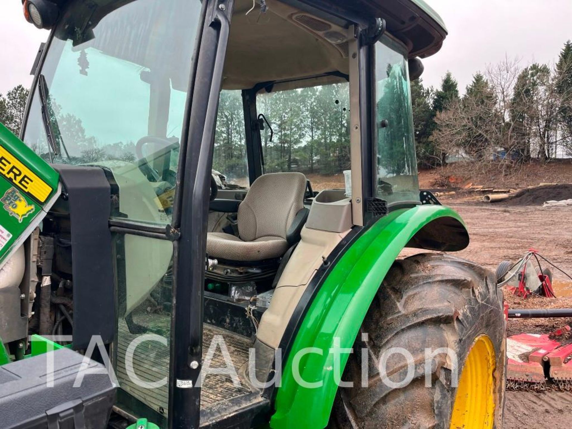 2018 John Deere 5100E 4X4 Tractor - Image 9 of 35