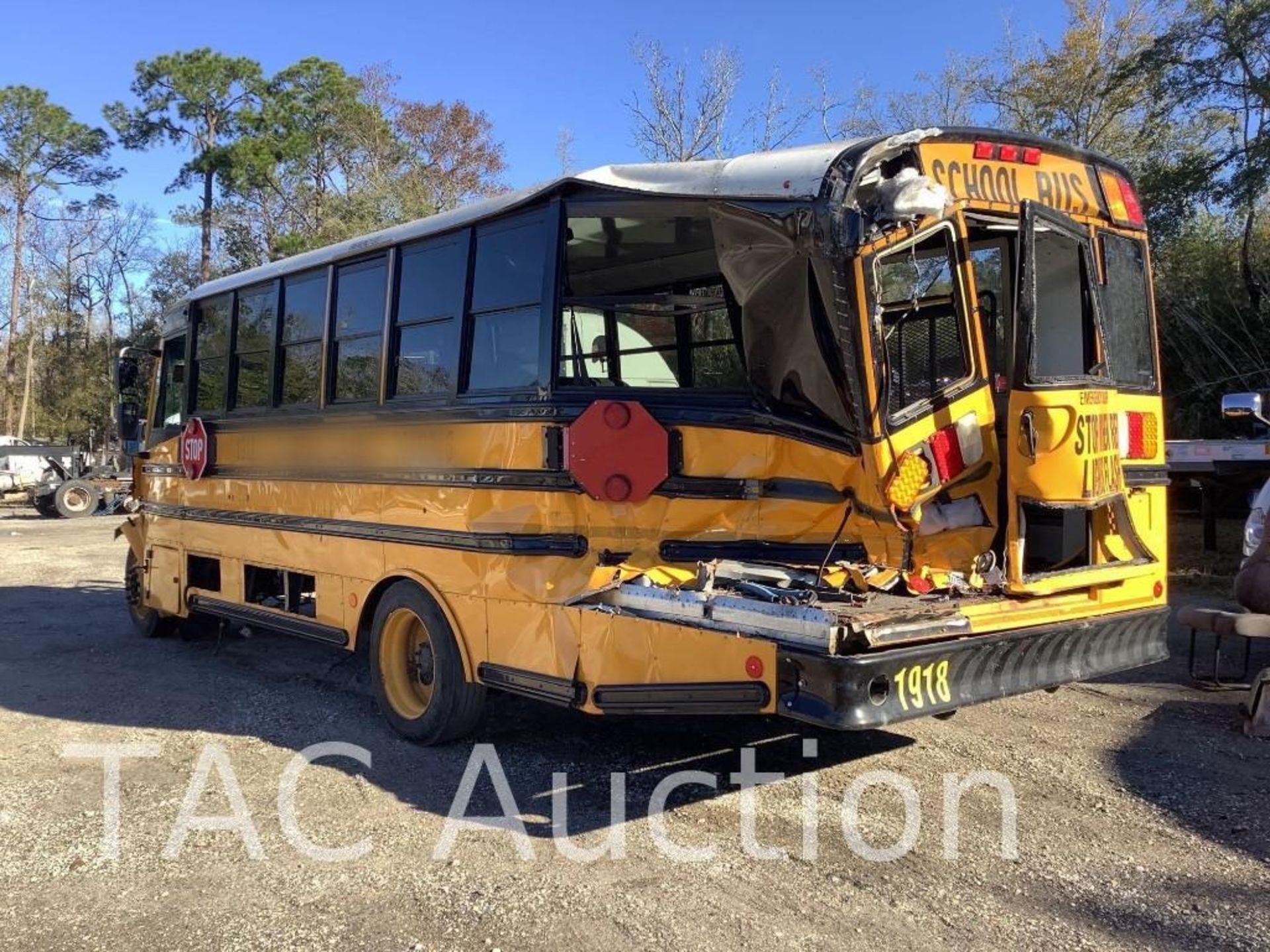 2020 Freightliner B2 School Bus - Image 4 of 31