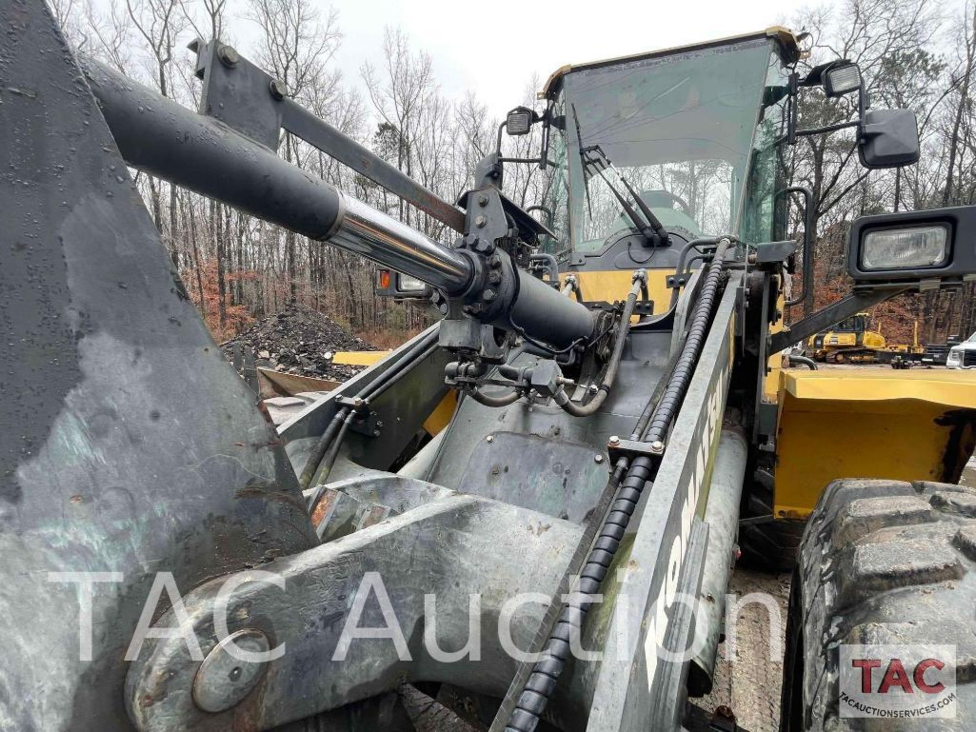 2013 Komatsu WA200PZ-6 Articulating Wheel Loader - Image 90 of 120