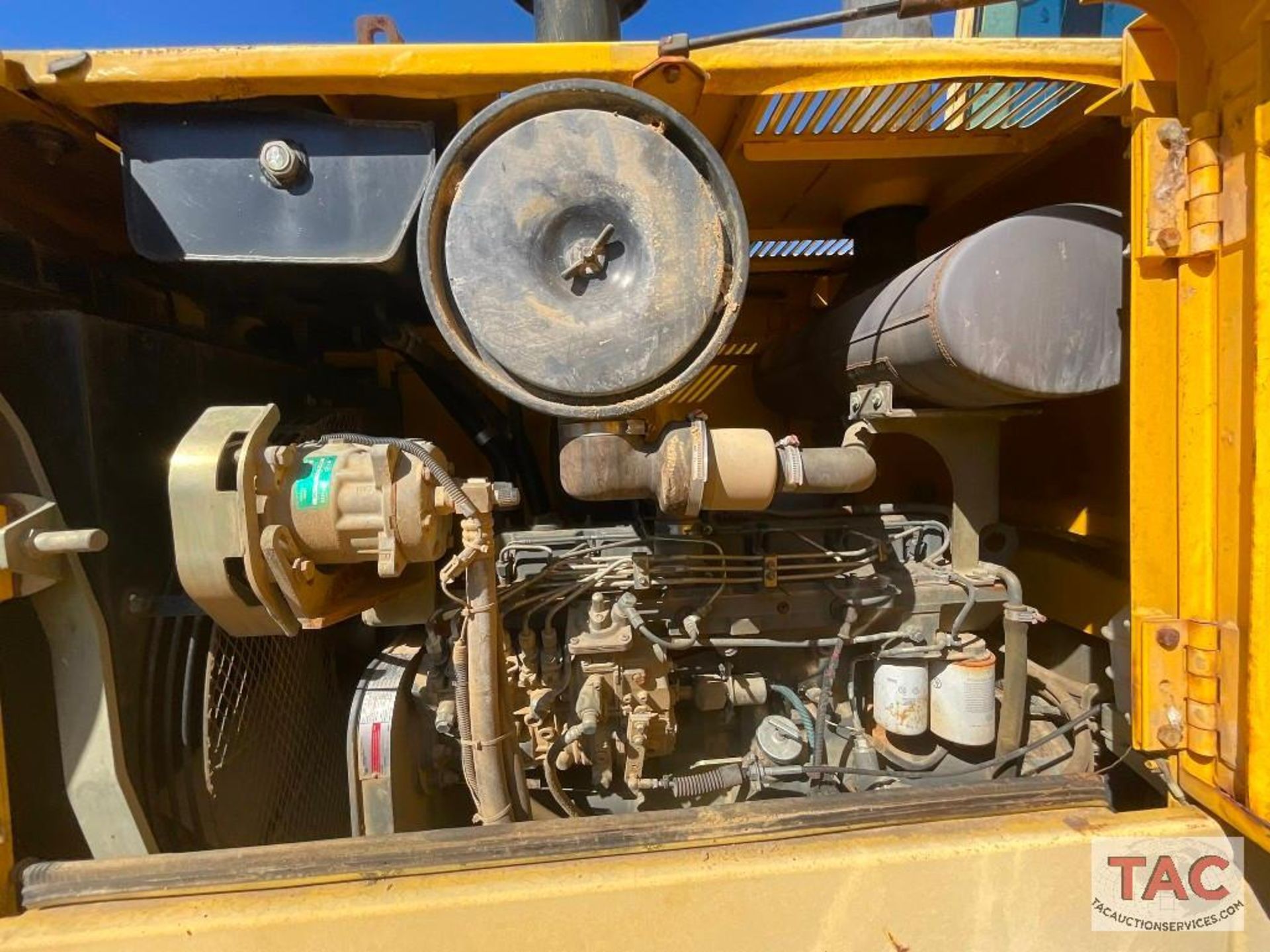 2001 New Holland LW170TC Wheel Loader - Image 65 of 94