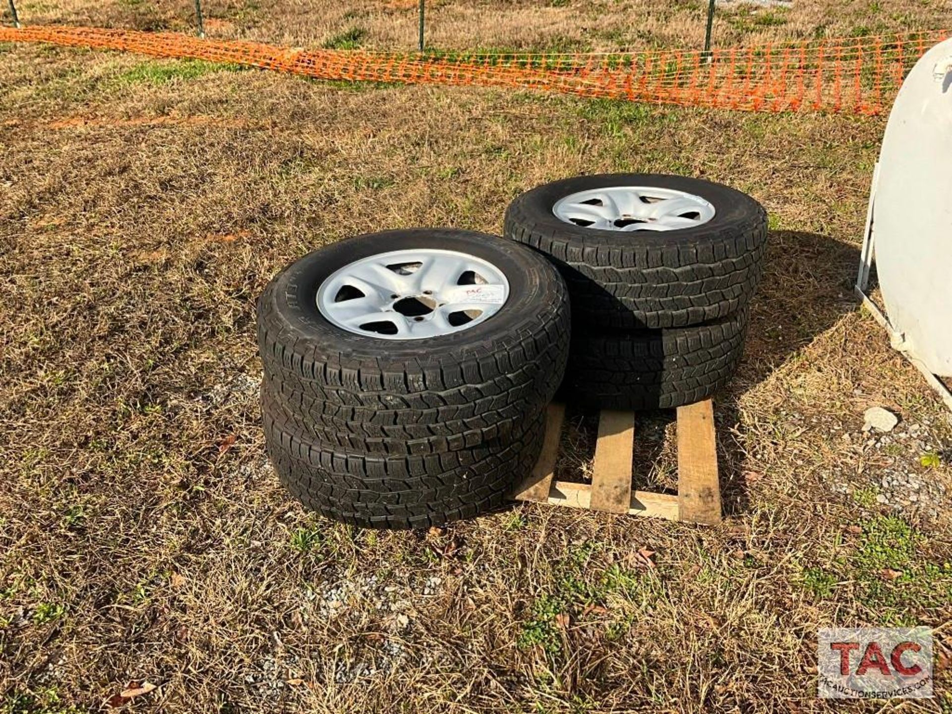 Set Of Tires And Wheels - Image 5 of 14