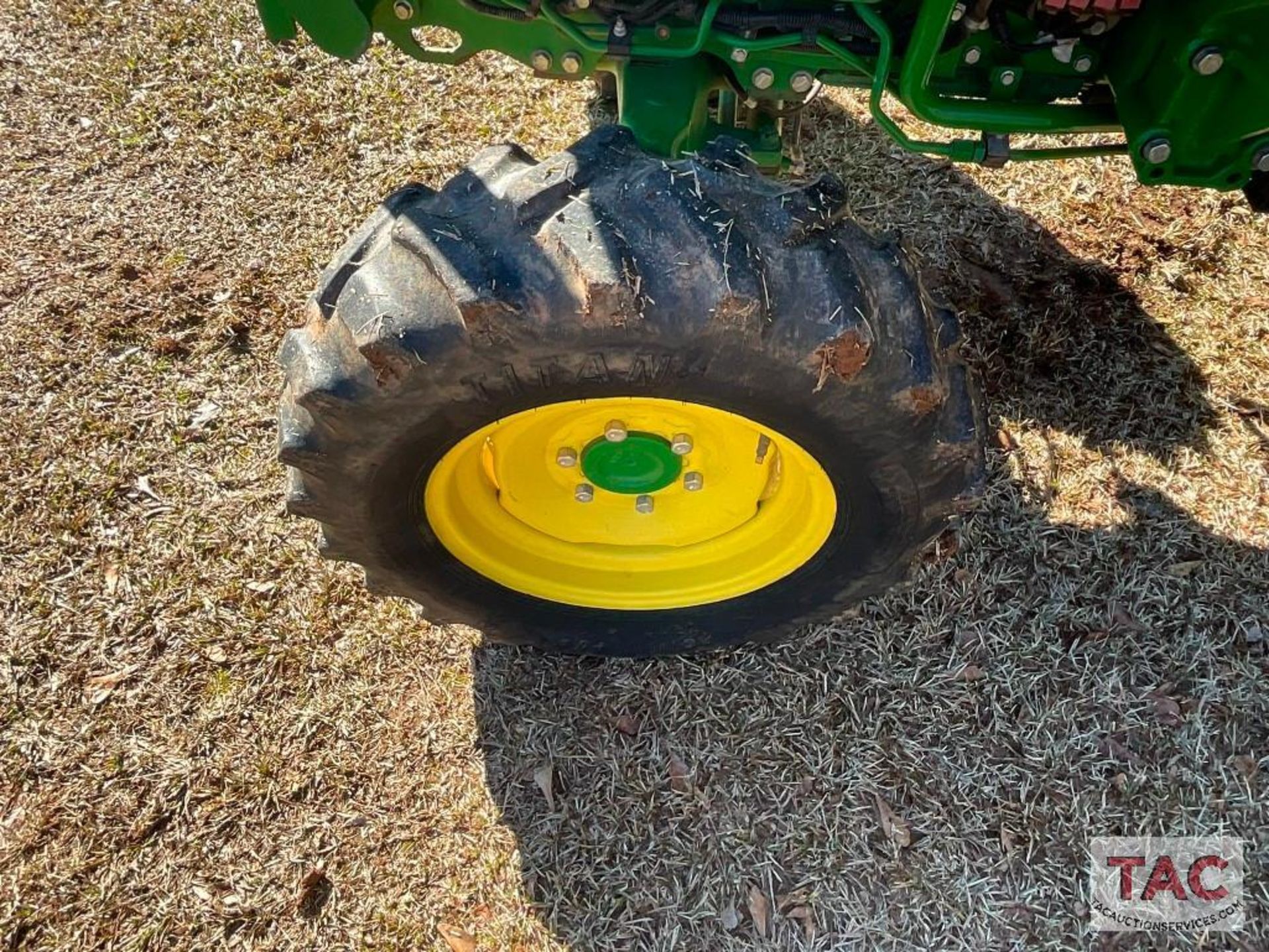 2017 John Deere 4066M 4x4 Tractor - Image 43 of 44