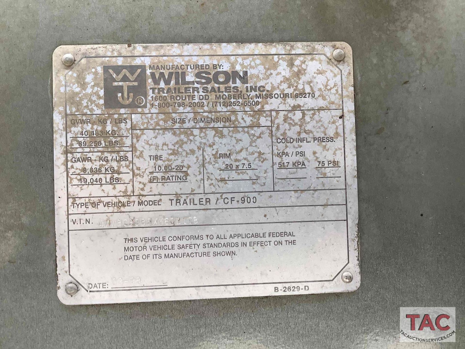 1999 Wilson CF900 46ft Flatbed Trailer W/ Forklift Package - Image 49 of 52