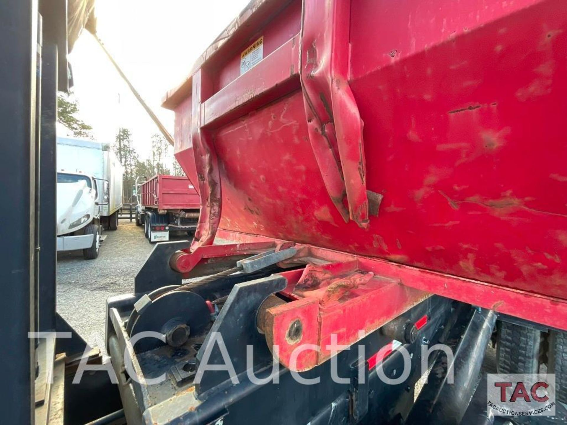 2012 CAT CT660S Roll-Off Truck W/ 20yd Dumpster - Image 20 of 148