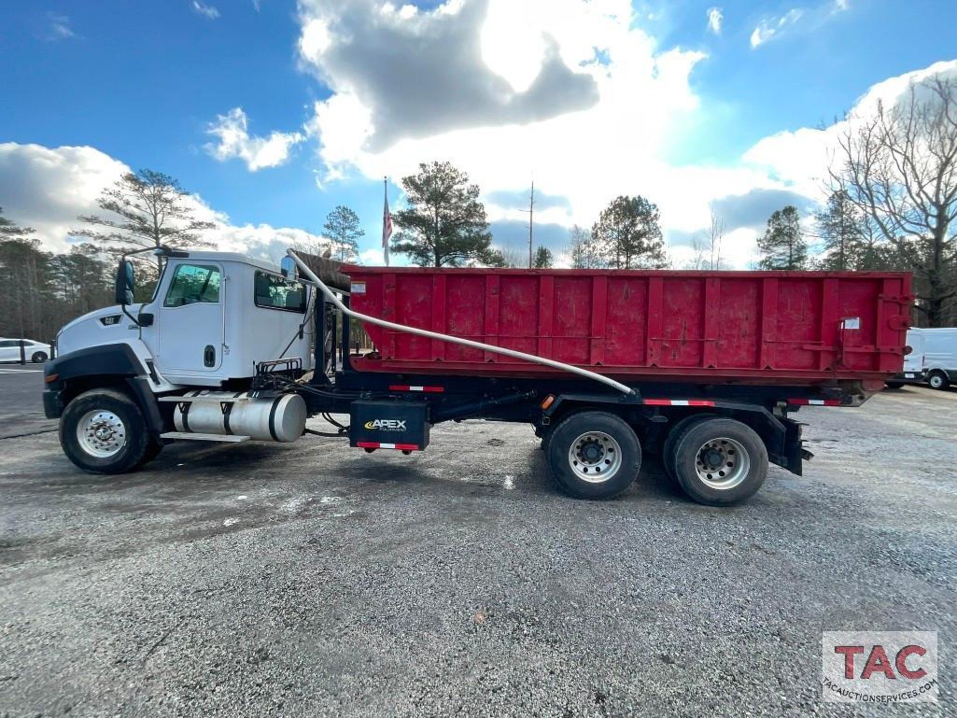 2012 CAT CT660S Roll-Off Truck W/ 20yd Dumpster - Image 11 of 148