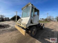 Capacity T400 Yard Spotter Truck