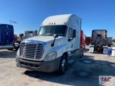 2014 Freightliner Cascadia Evolution Sleeper