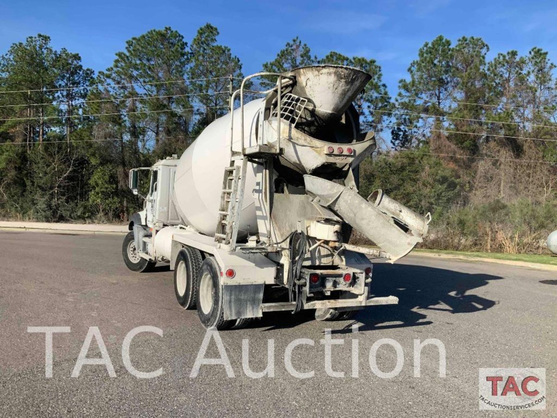 2006 Mack Granite CT Concrete Mixer Truck - Image 14 of 176