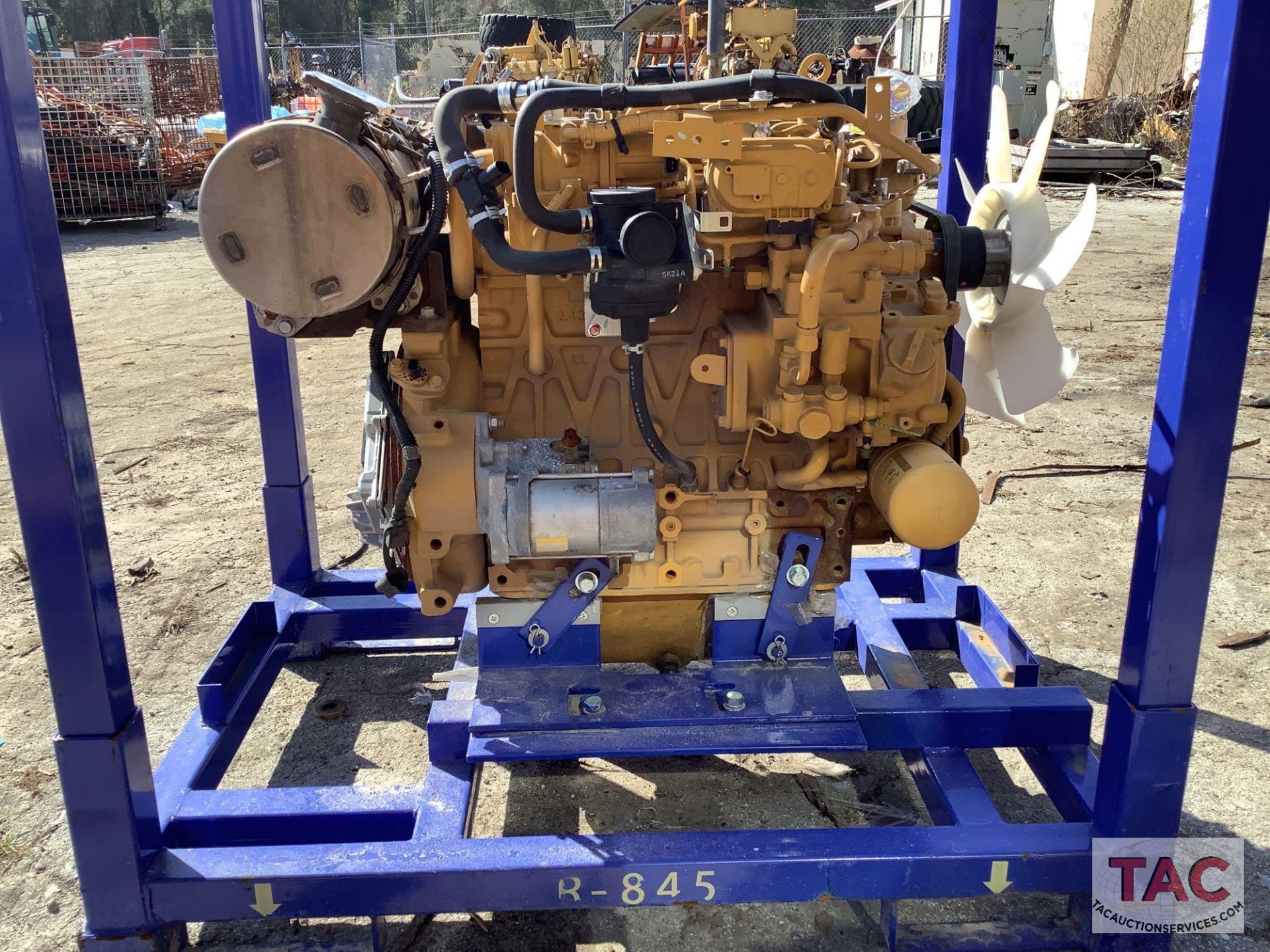 CAT C2.4L Engine - Image 7 of 14