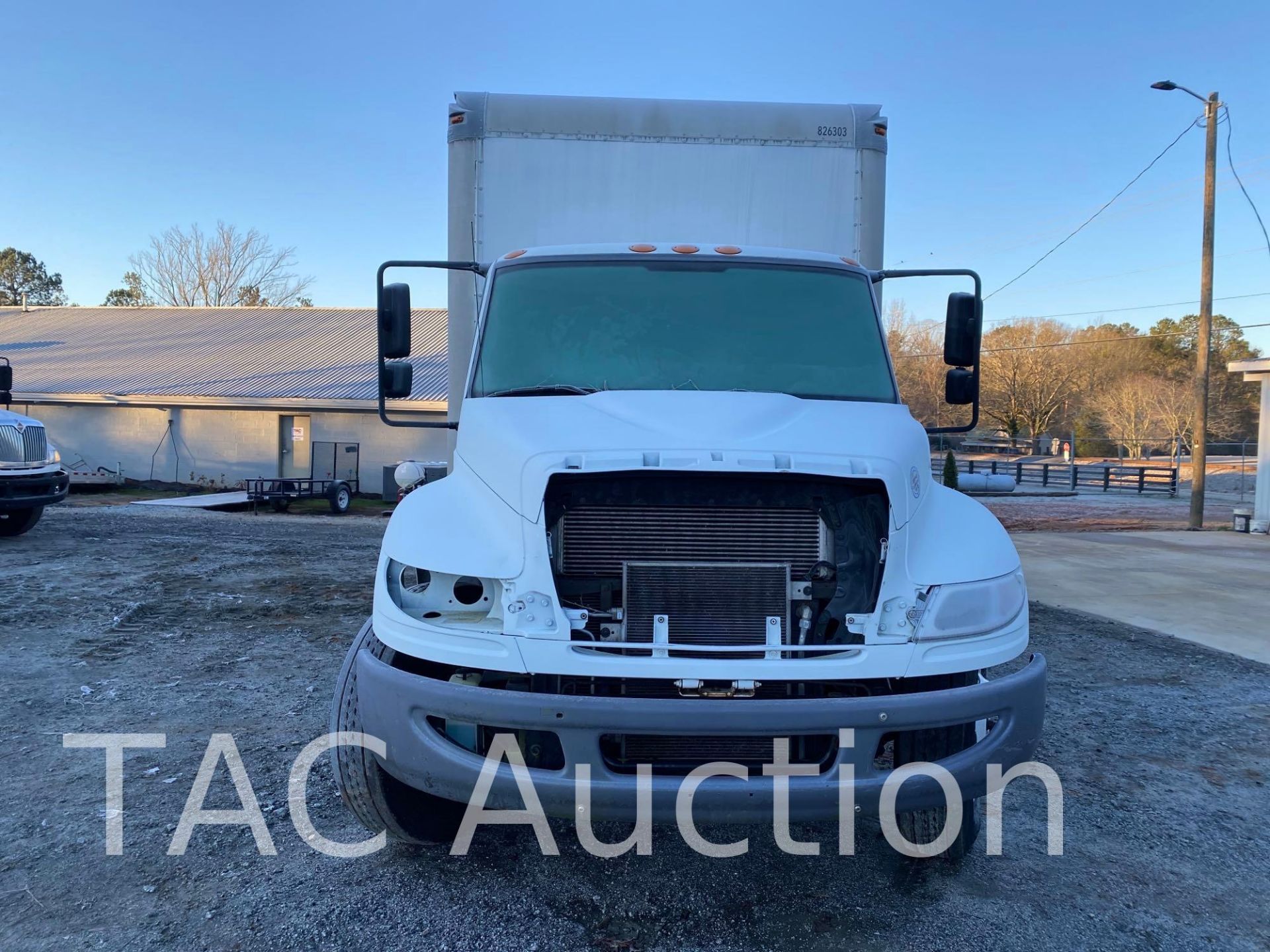 2018 International Durastar 4300 26ft Box Truck - Image 2 of 61