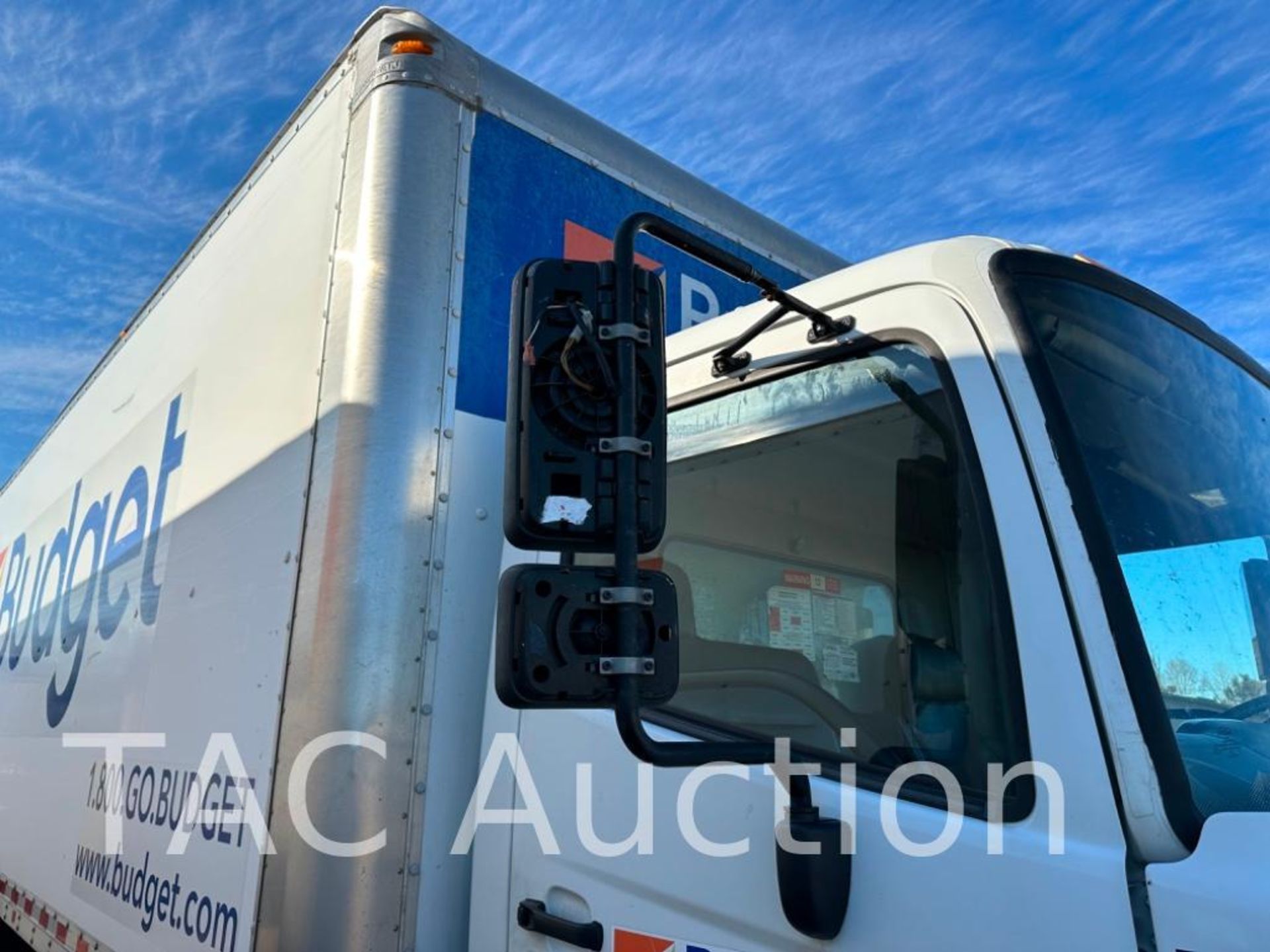 2016 Hino 268 Business Class Box Truck - Image 21 of 39