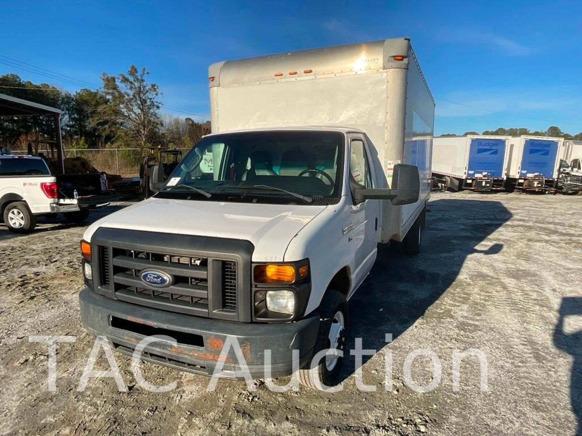 2015 Ford E-350 16ft Box Truck - Image 3 of 49