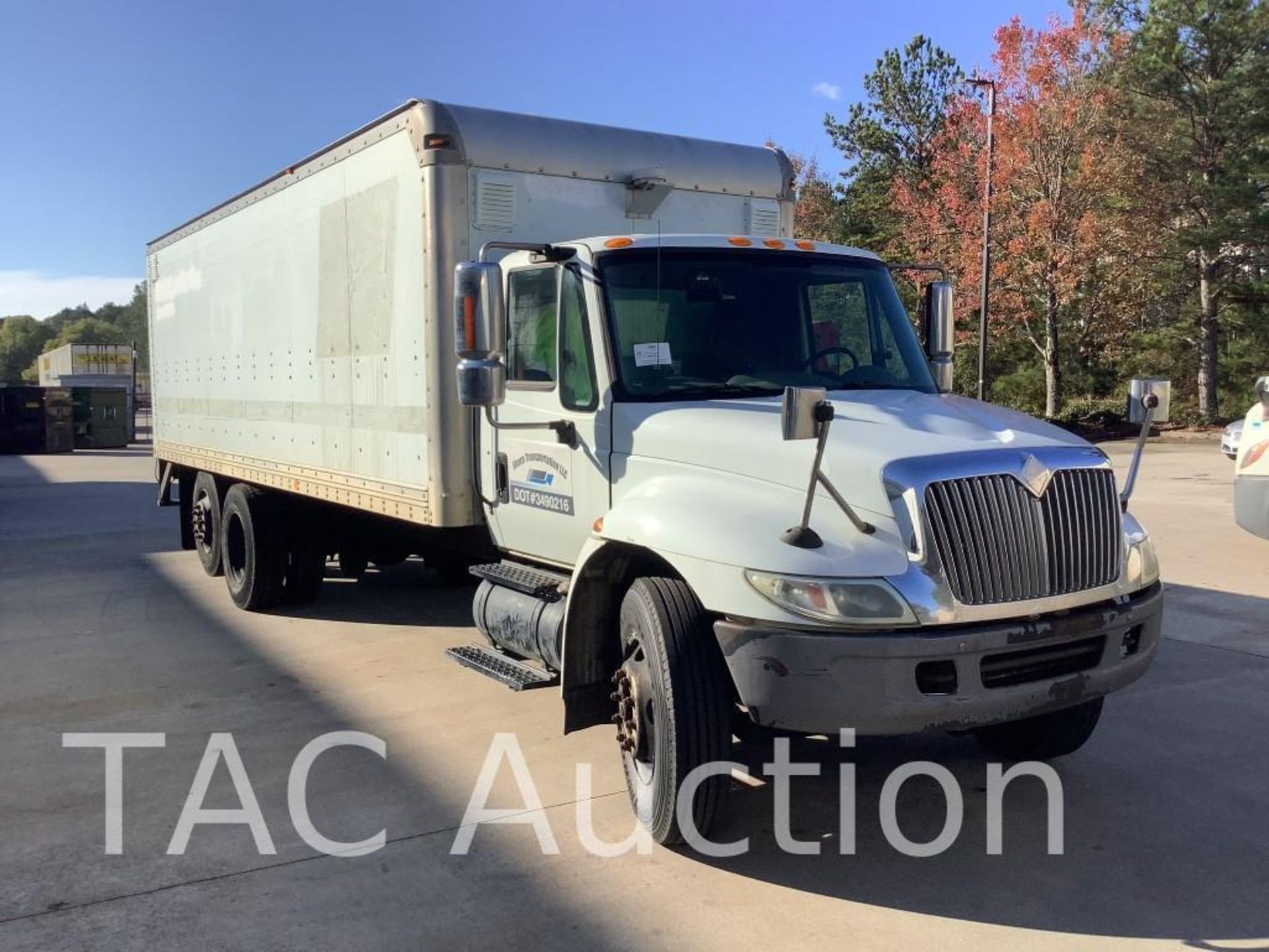 2005 International 4400 SBA Box Truck - Image 3 of 74