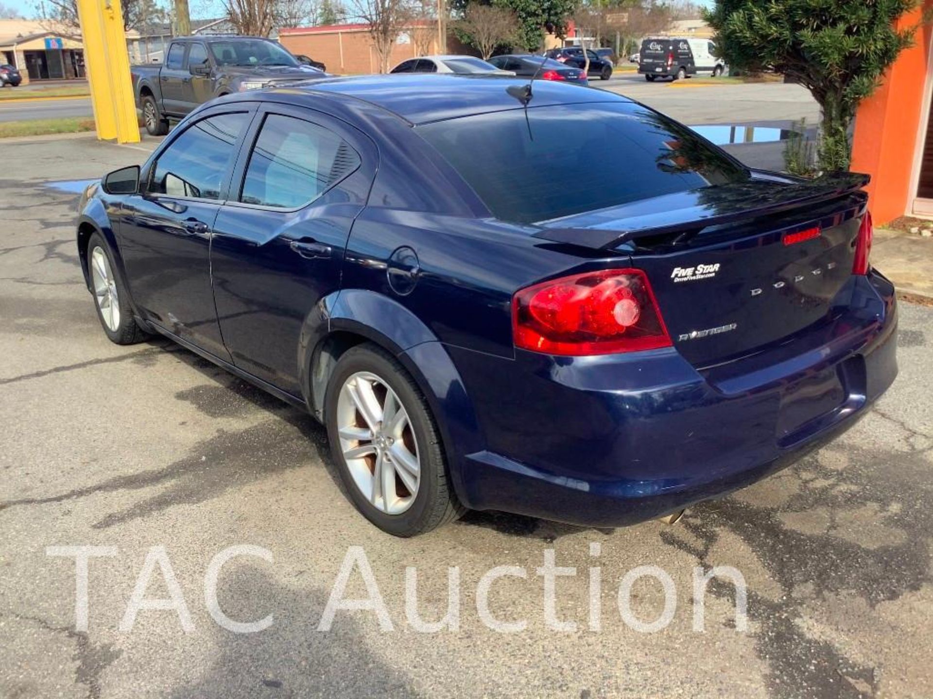 2013 Dodge Avenger SE - Image 8 of 55