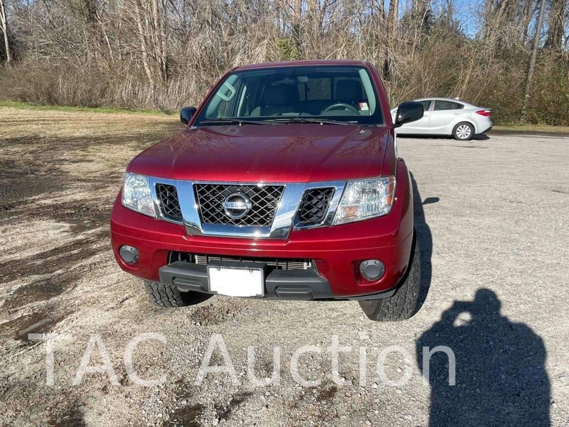 2019 Nissan Frontier Crew Cab 4x4 Pickup Truck - Image 10 of 45