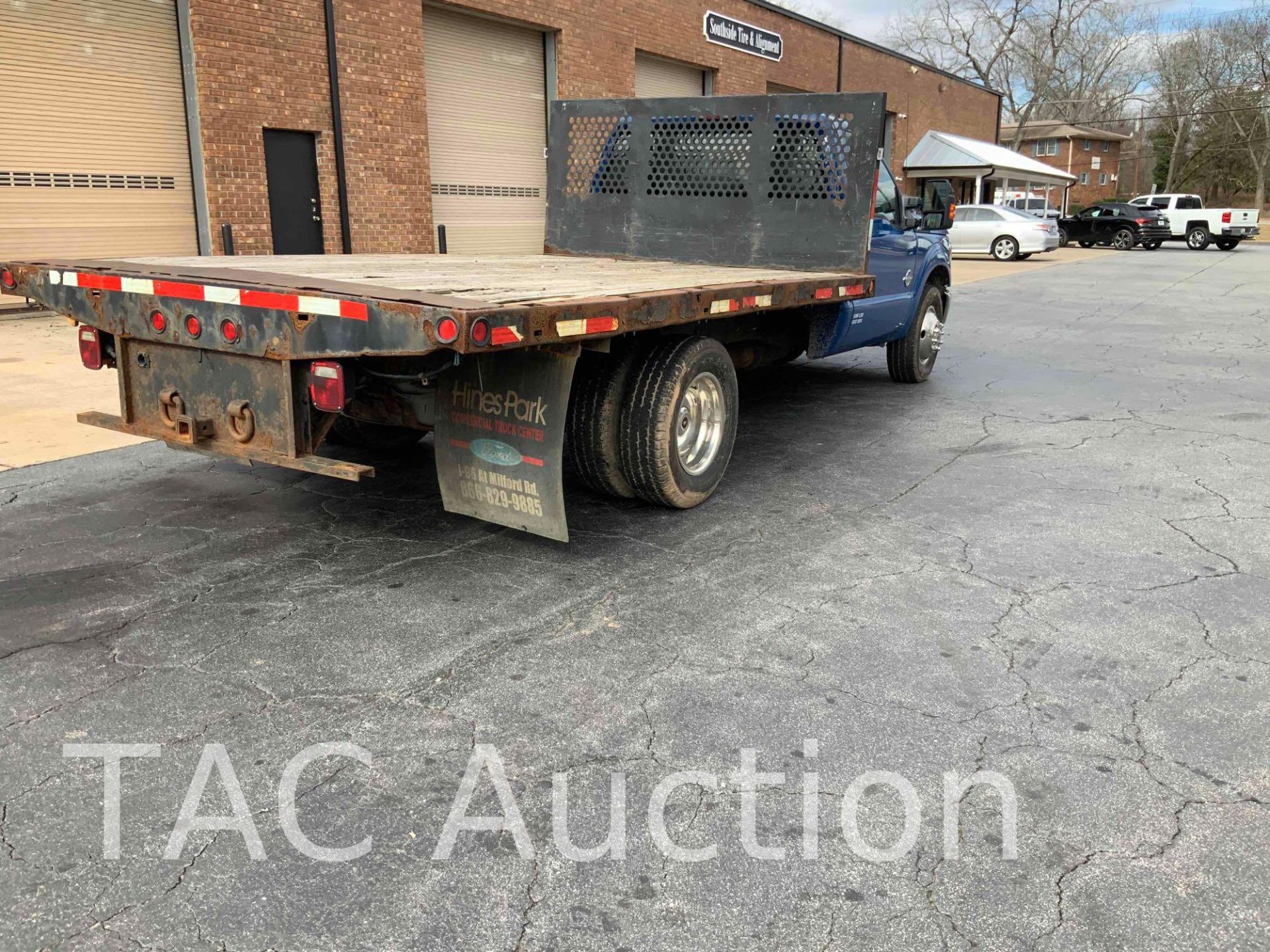 2012 Ford F-350 Super Duty Flatbed - Image 5 of 54