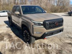 2022 Nissan Frontier 4x4 Crew Cab Pickup Truck