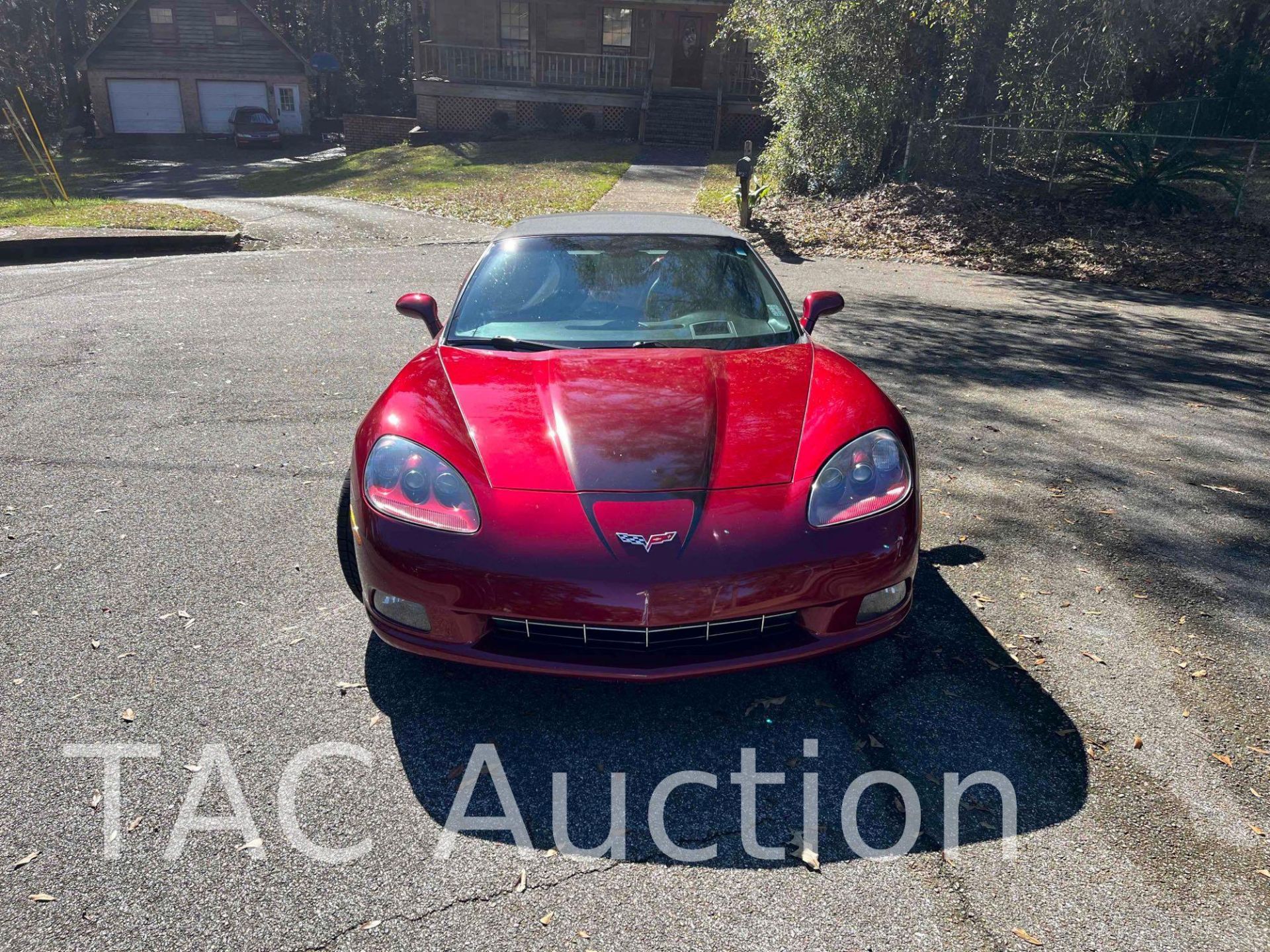 2006 Chevrolet Corvette C6 Convertible - Image 2 of 34