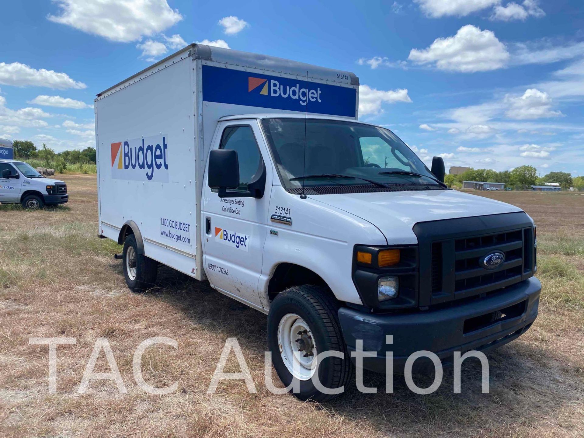 2015 Ford Econoline E-350 Box Truck - Image 3 of 55