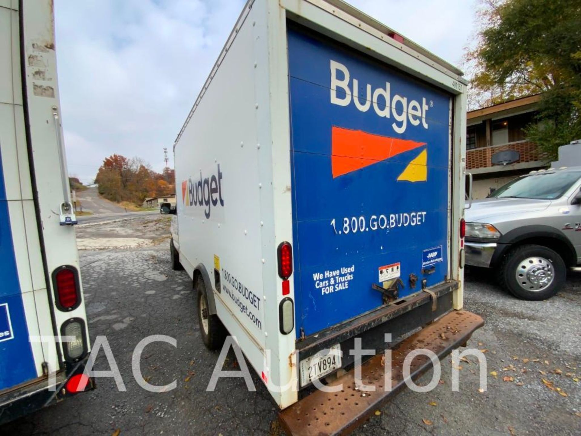 2014 Ford E-350 Box Truck - Image 4 of 48