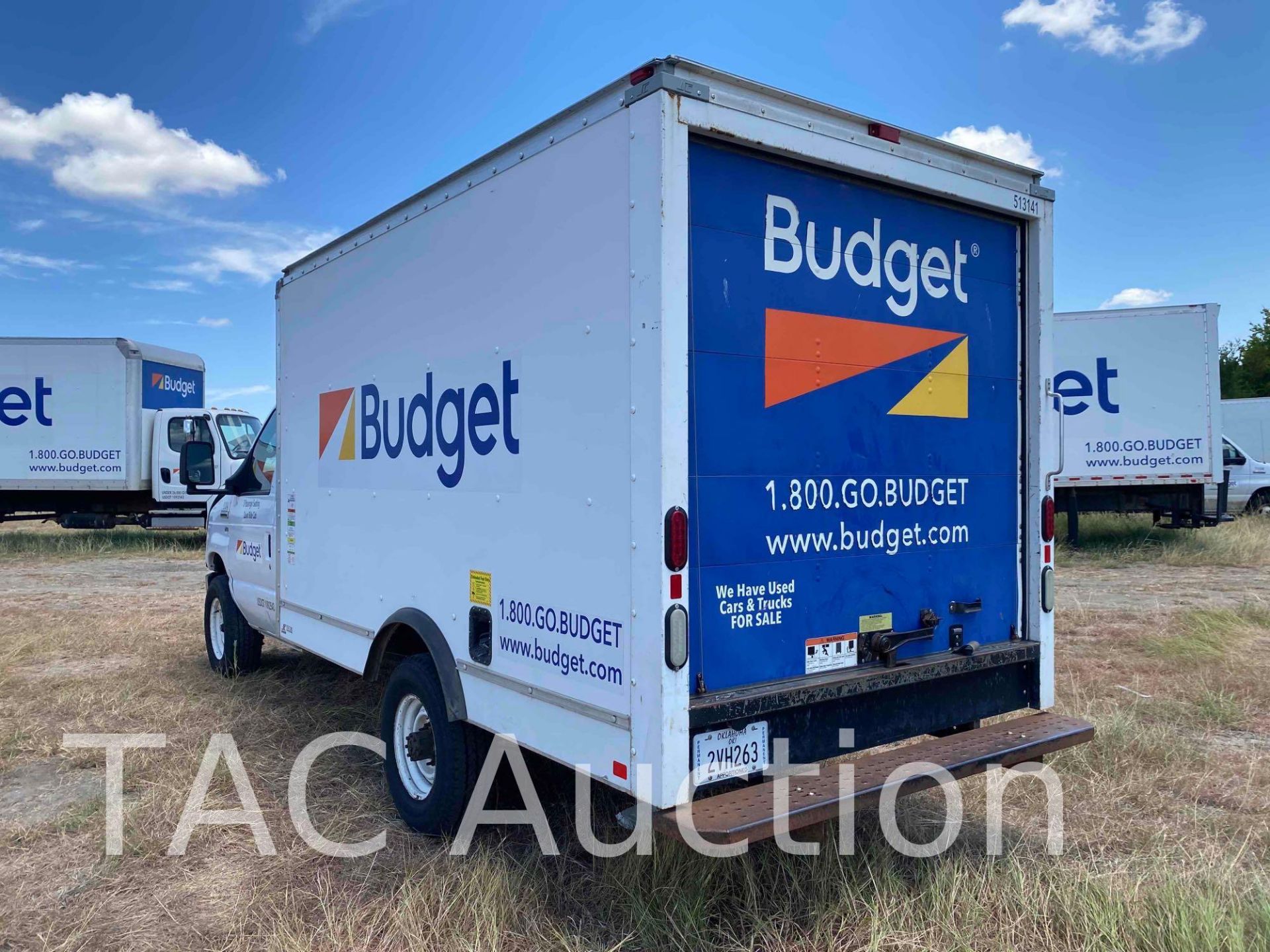 2015 Ford Econoline E-350 Box Truck - Image 6 of 55