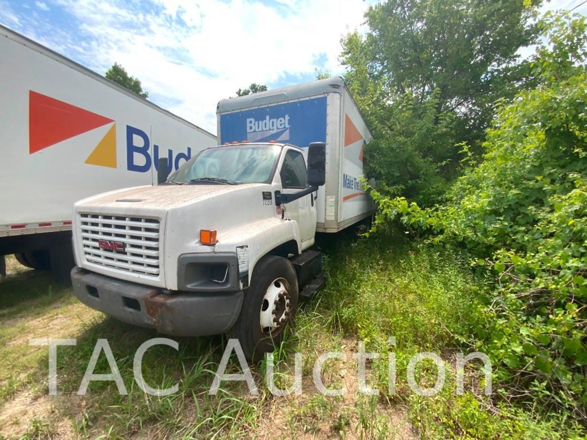 2007 GMC C7500 Box Truck