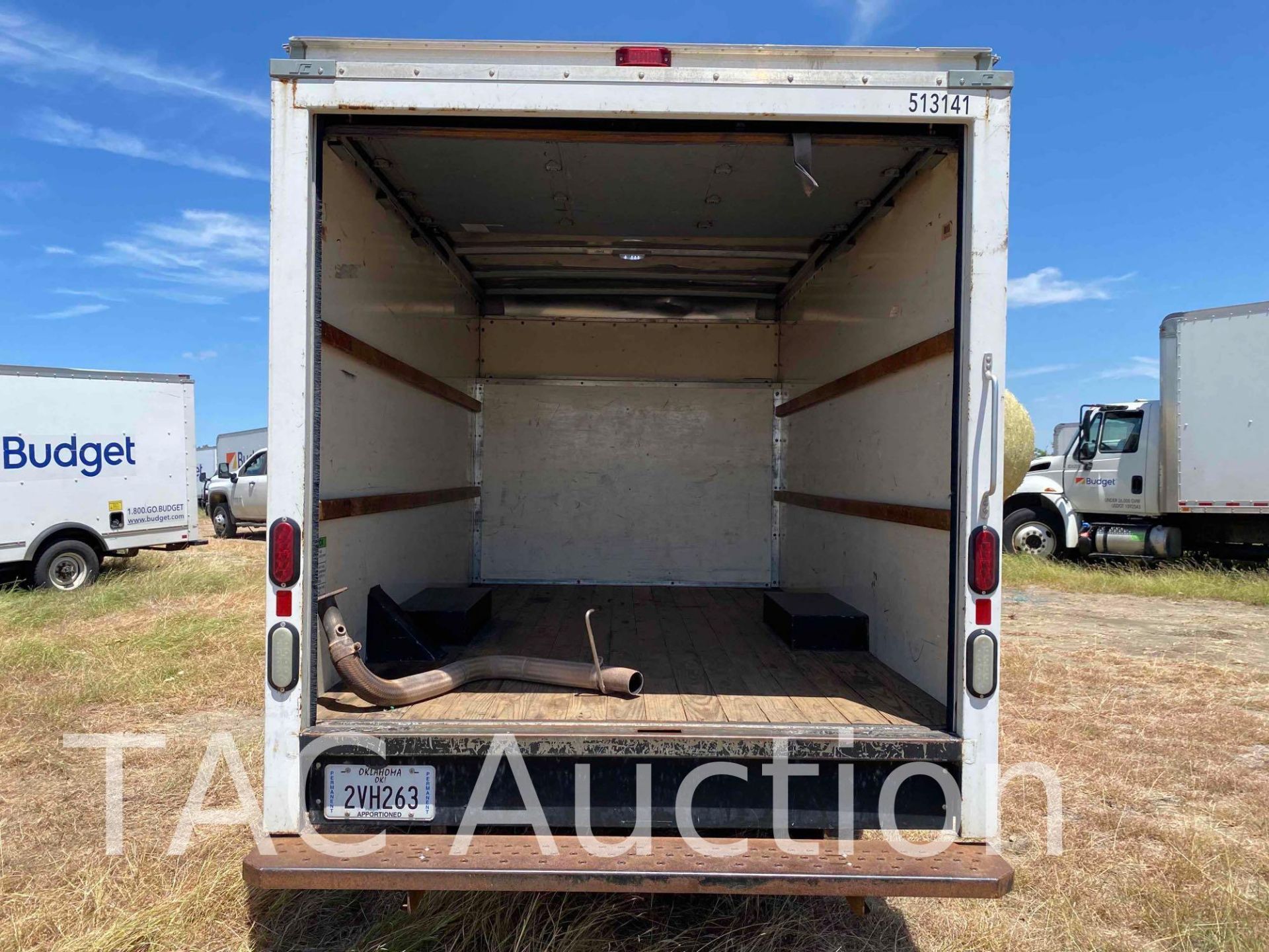 2015 Ford Econoline E-350 Box Truck - Image 26 of 55