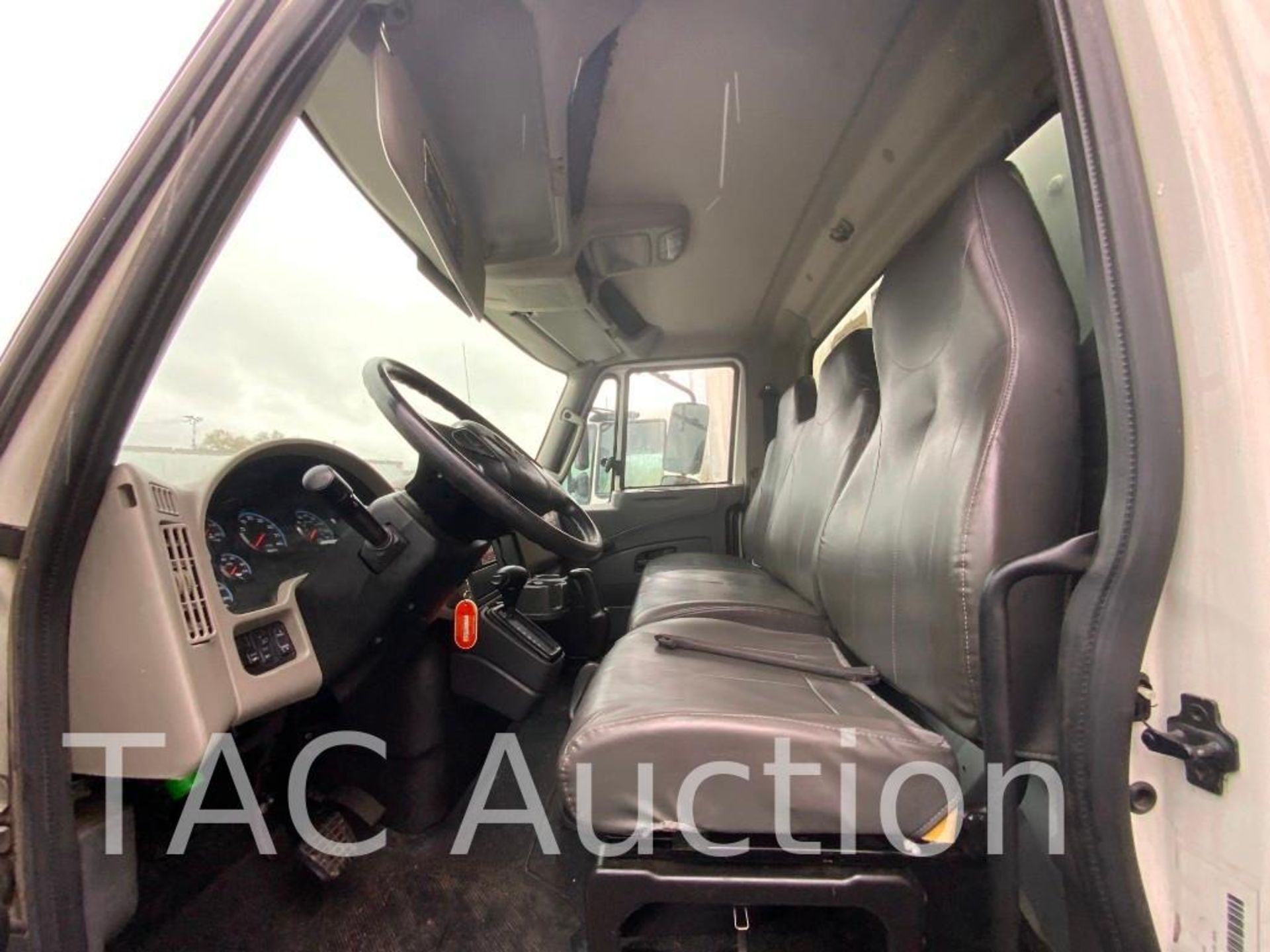 2017 International Durastar 4300 Box Truck - Image 15 of 42