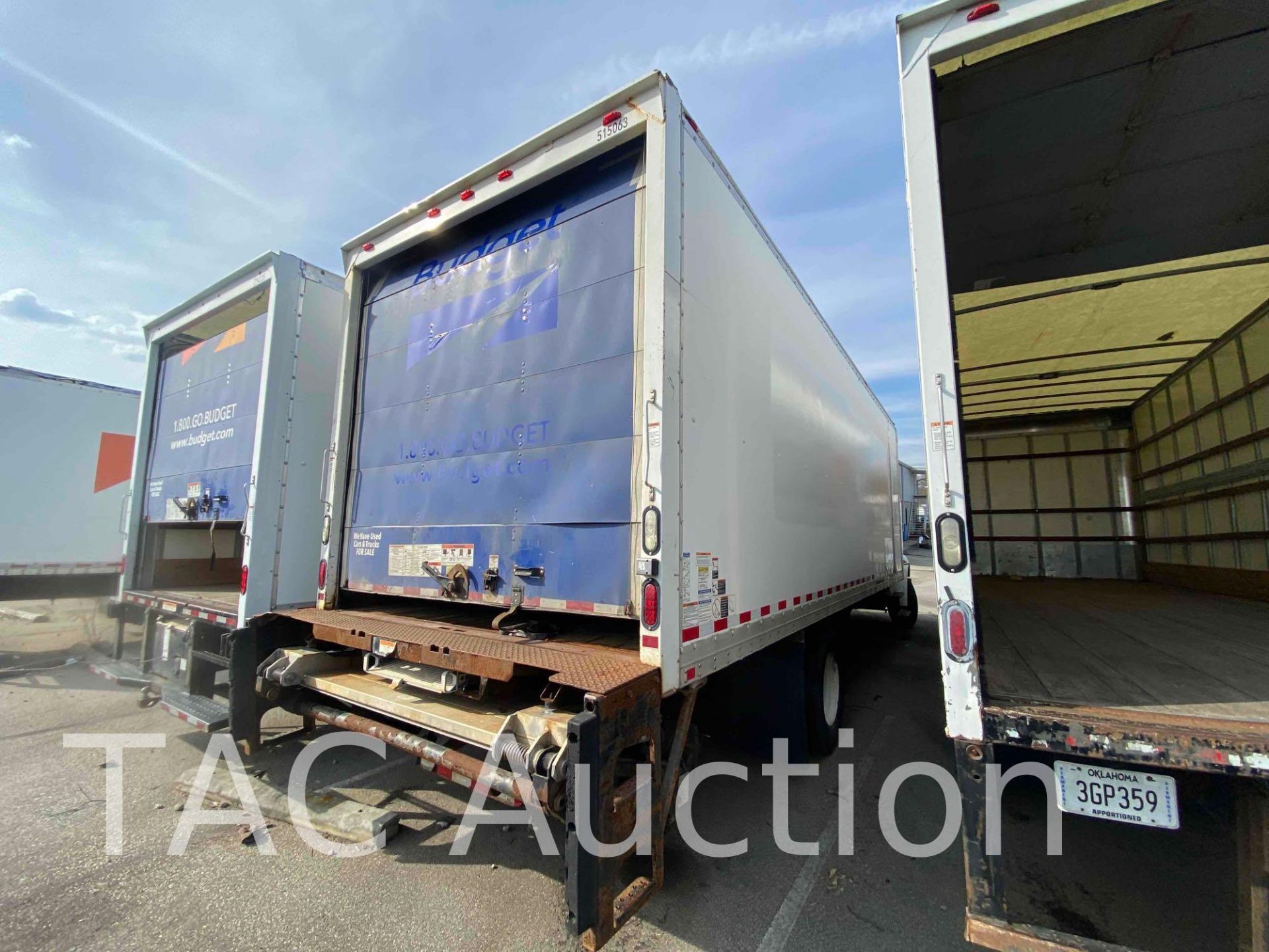 2016 International Durastar 4300 Box Truck - Image 4 of 62