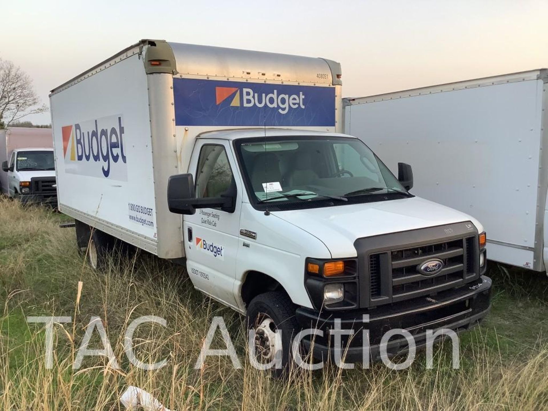 2014 Ford E-350 16ft Box Truck