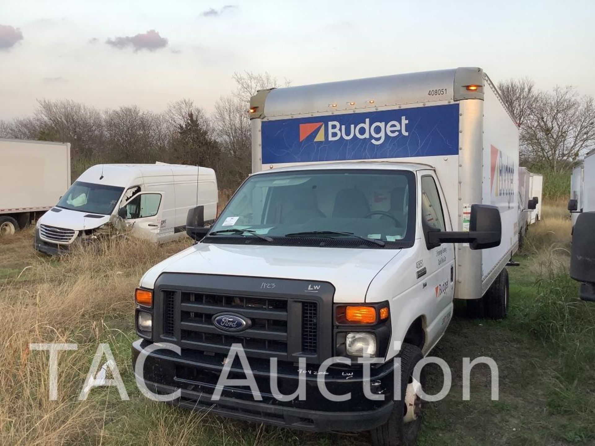 2014 Ford E-350 16ft Box Truck - Image 3 of 51