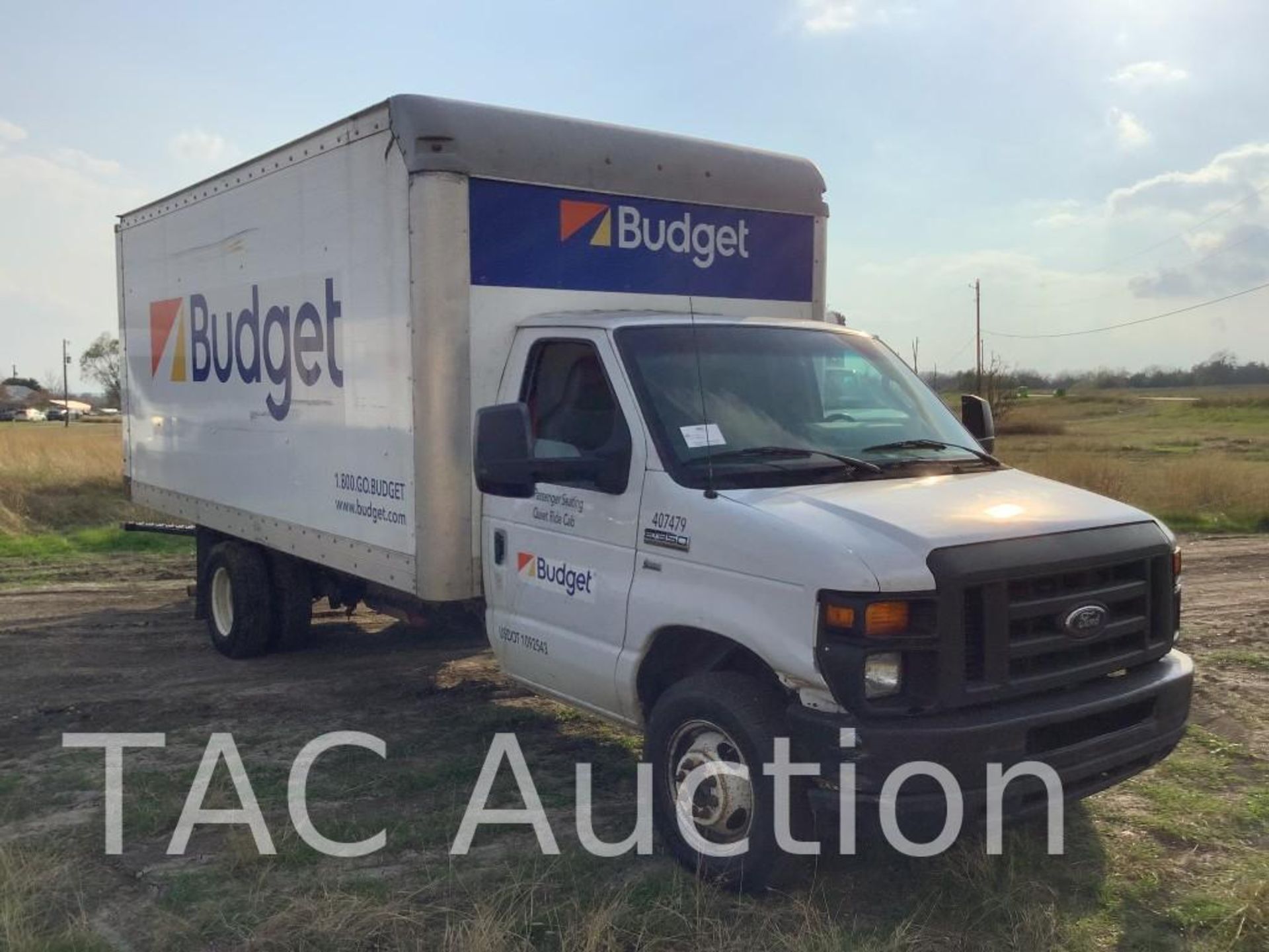 2014 Ford E-350 16ft Box Truck