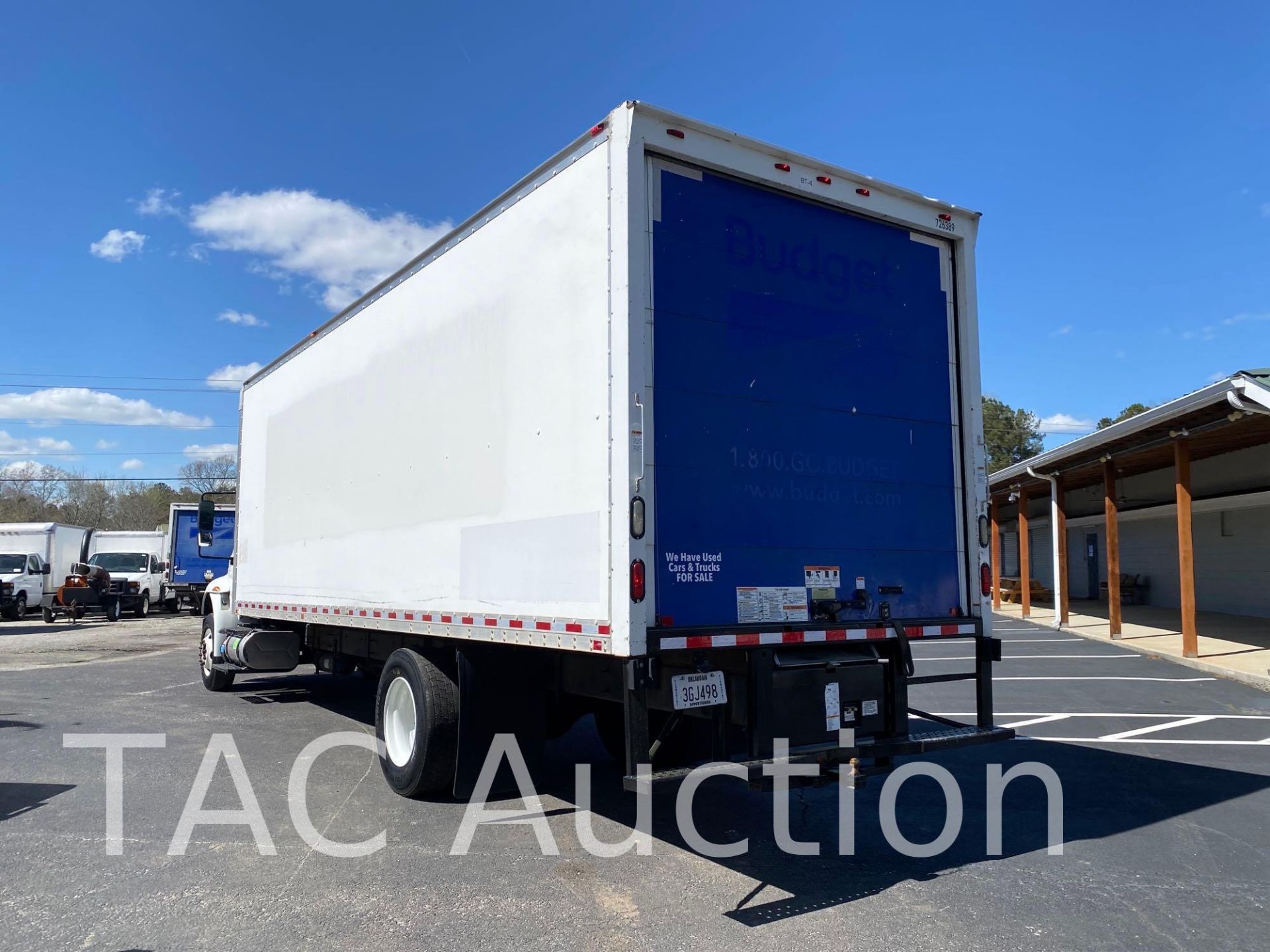 2017 International Durastar 4300 26ft Box Truck - Image 6 of 65