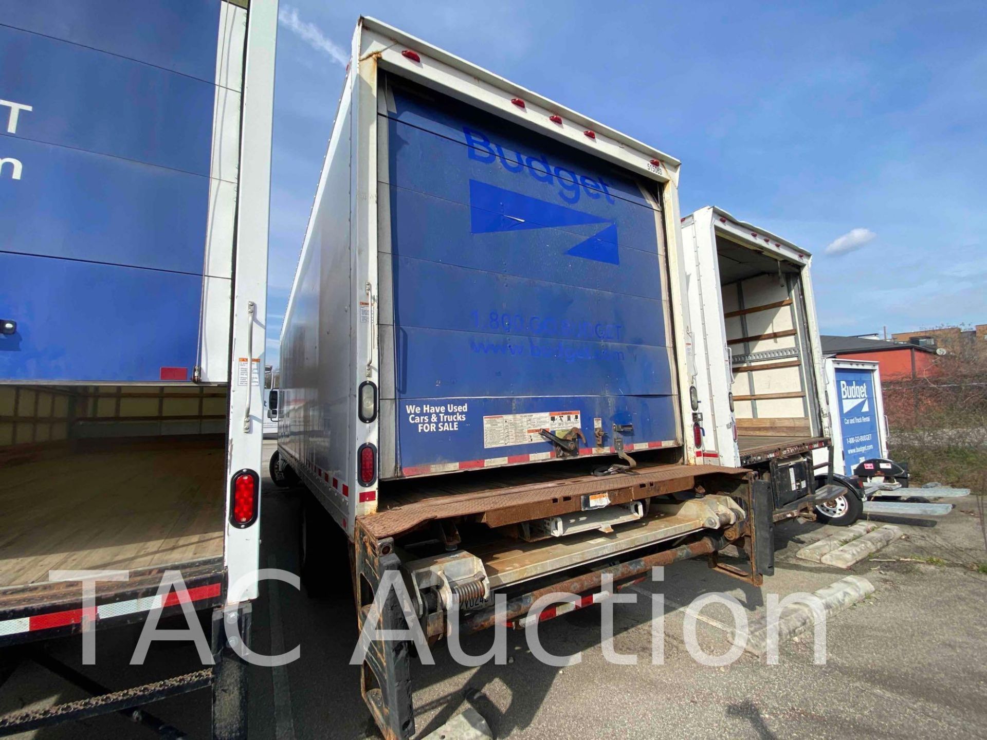 2016 International Durastar 4300 Box Truck - Image 5 of 62