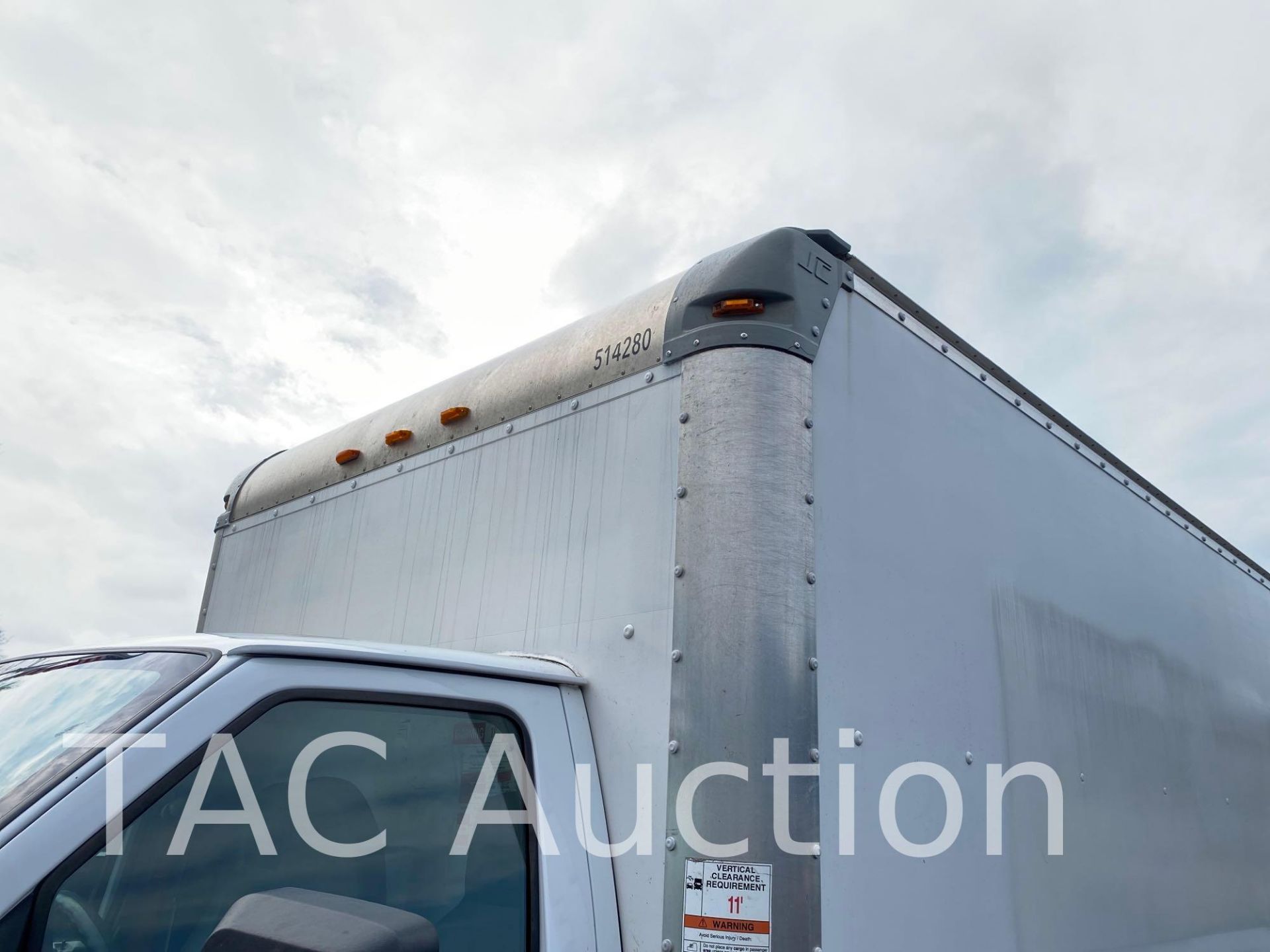 2015 Ford Econoline E-350 16ft Box Truck - Image 23 of 48