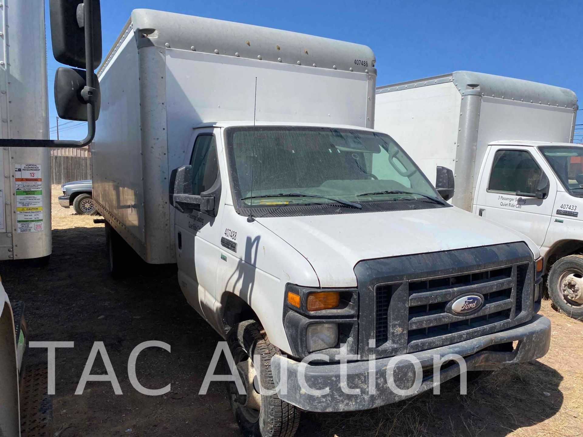 2014 Ford E-350 Box Truck - Image 3 of 34