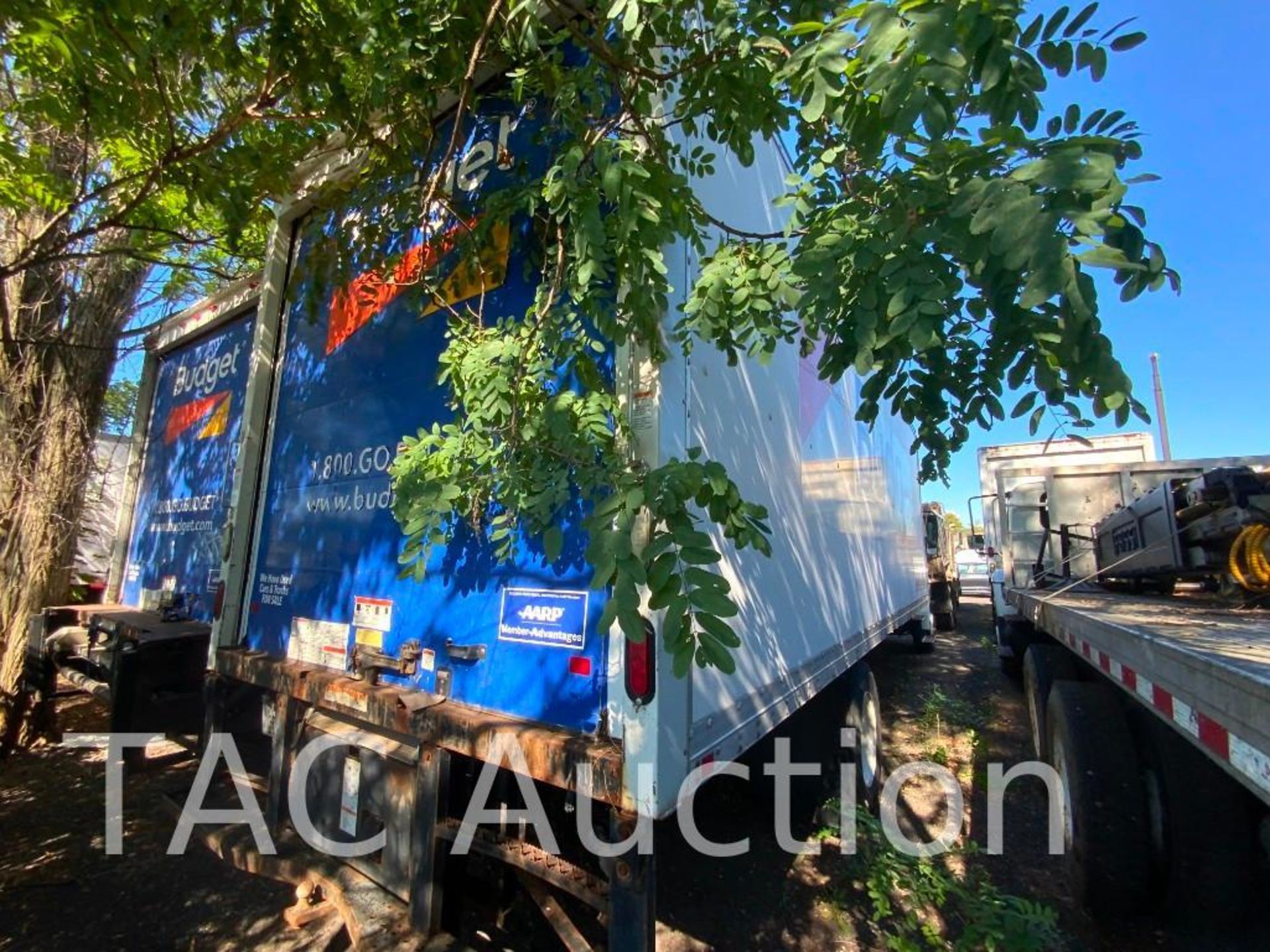 2015 International Durastar 4300 Box Truck - Image 4 of 55