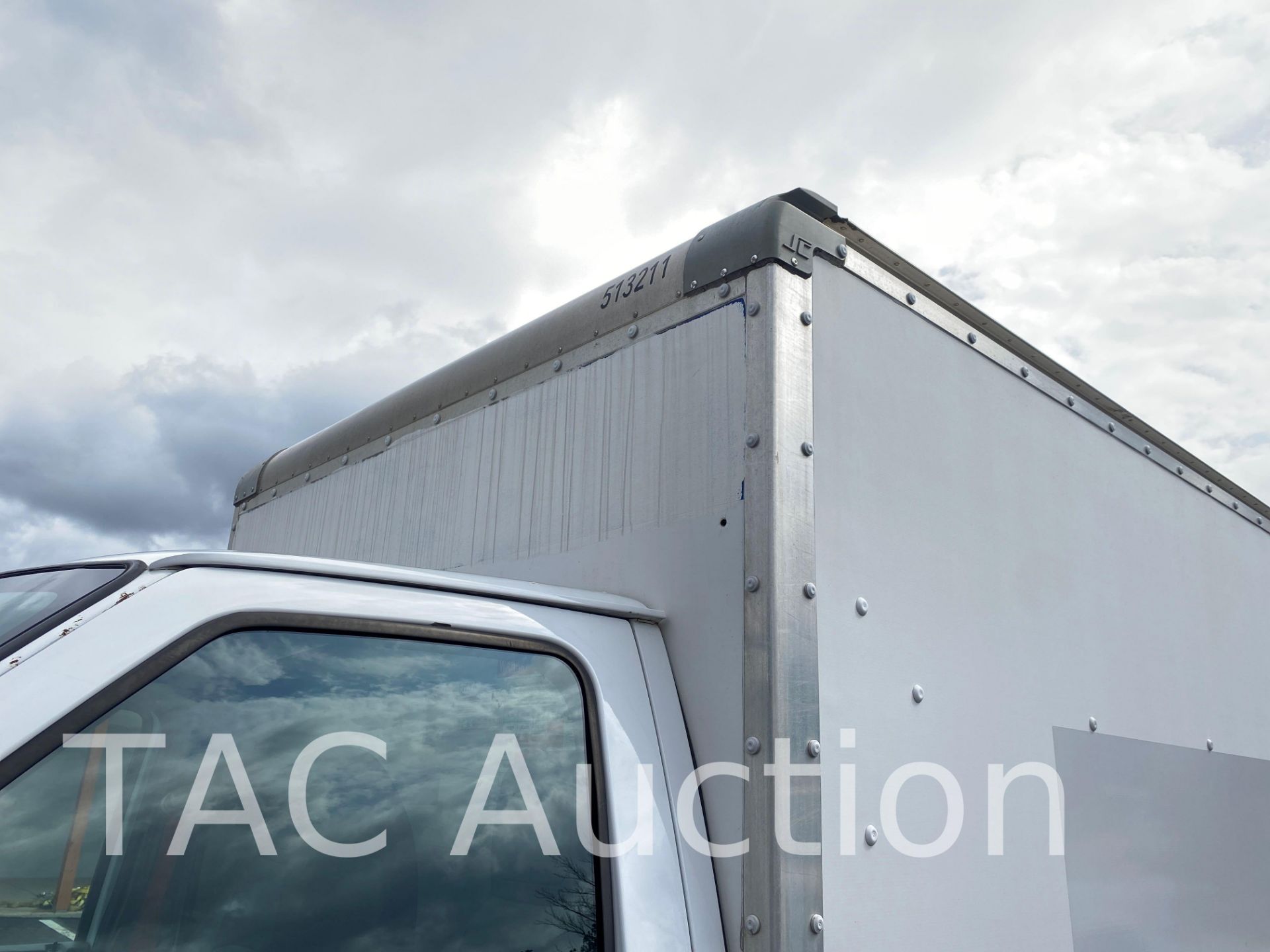 2015 Ford Econoline E-350 12ft Box Truck - Image 23 of 47