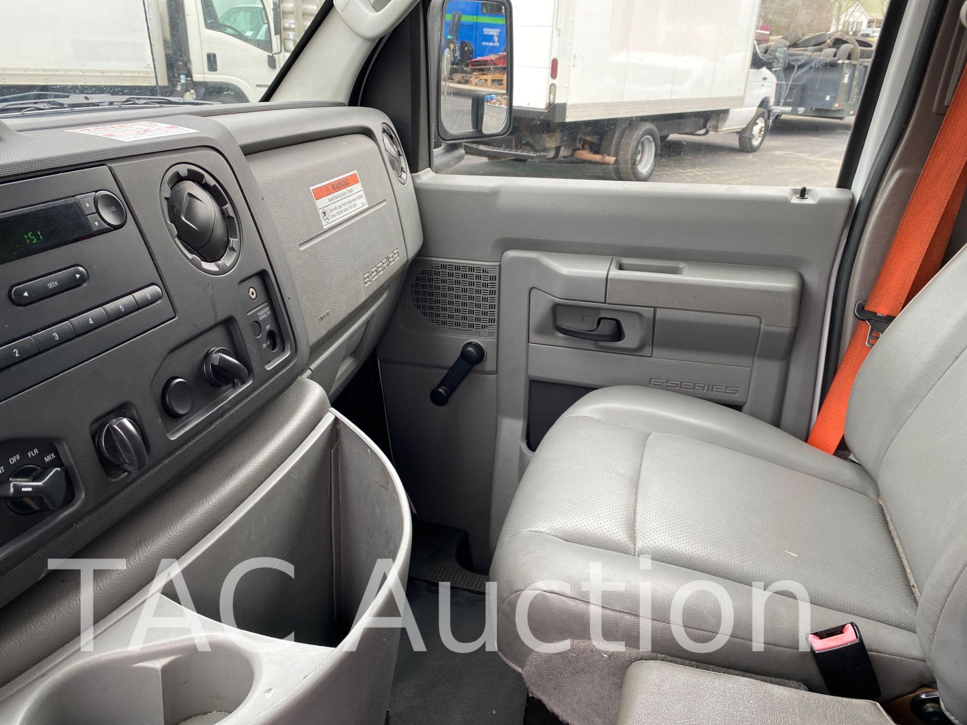 2015 Ford Econoline E-350 12ft Box Truck - Image 13 of 49