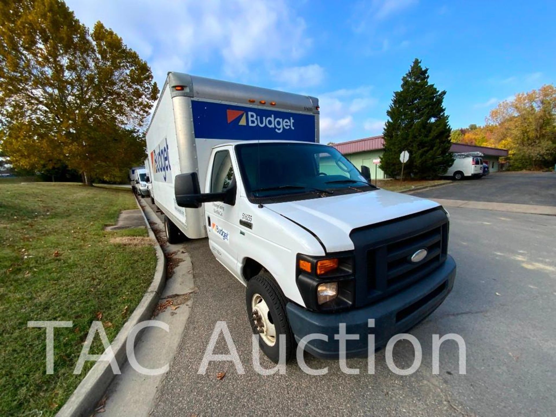 2015 Ford E-350 Box Truck - Image 3 of 51