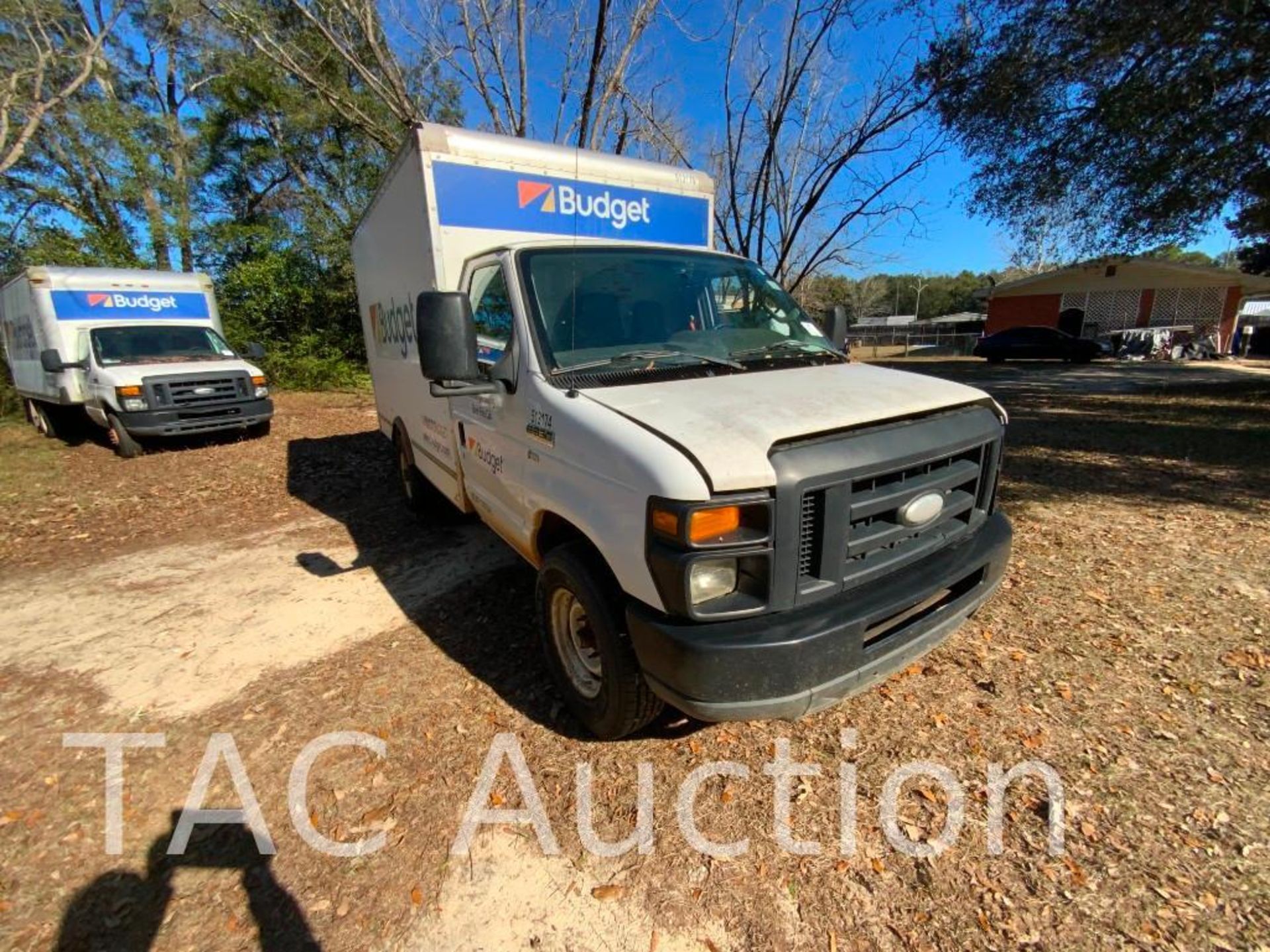 2015 Ford Econoline E-350 12ft Box Truck - Image 3 of 48