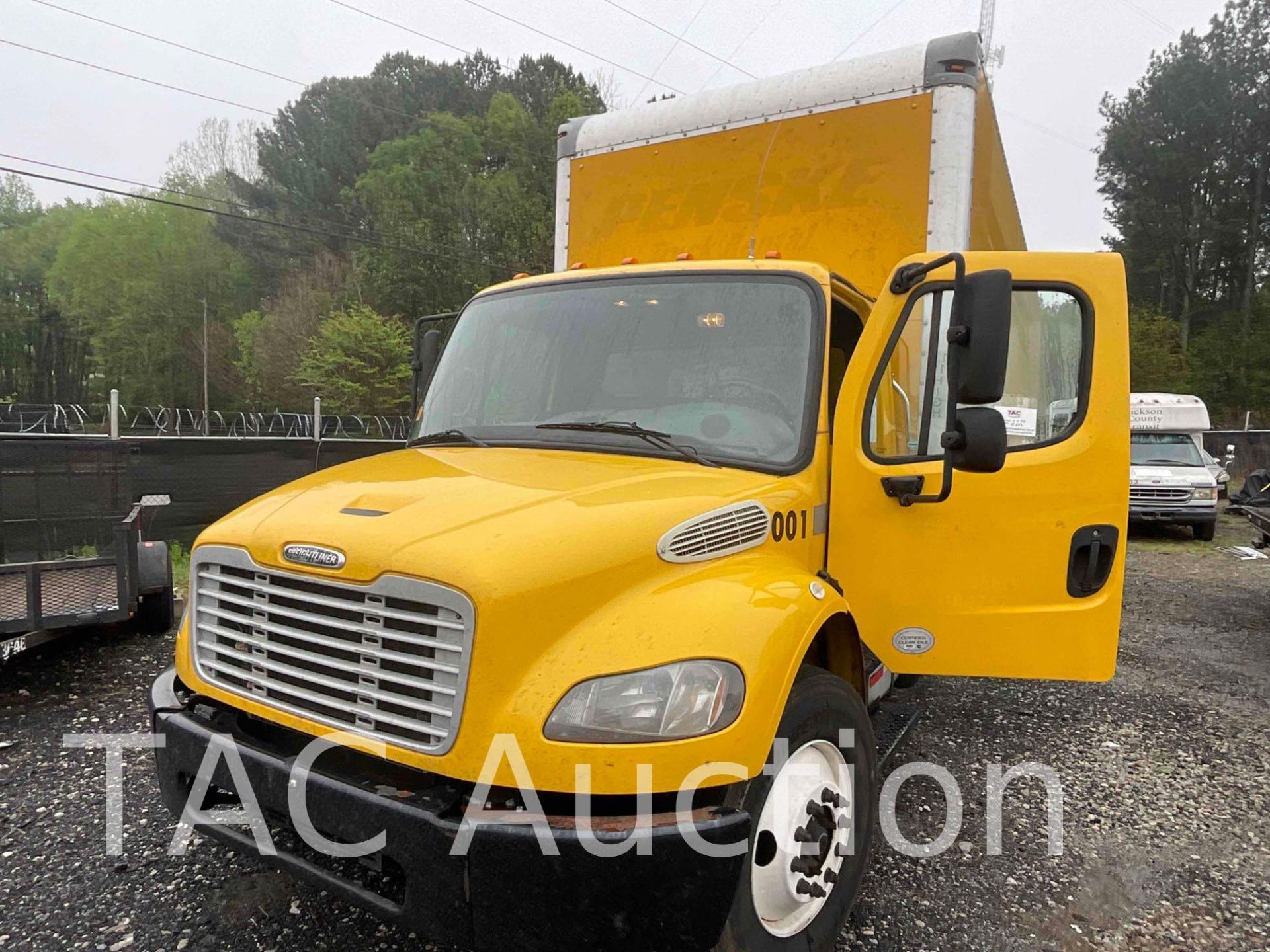 2014 Freightliner M2 26ft Box Truck - Image 20 of 52