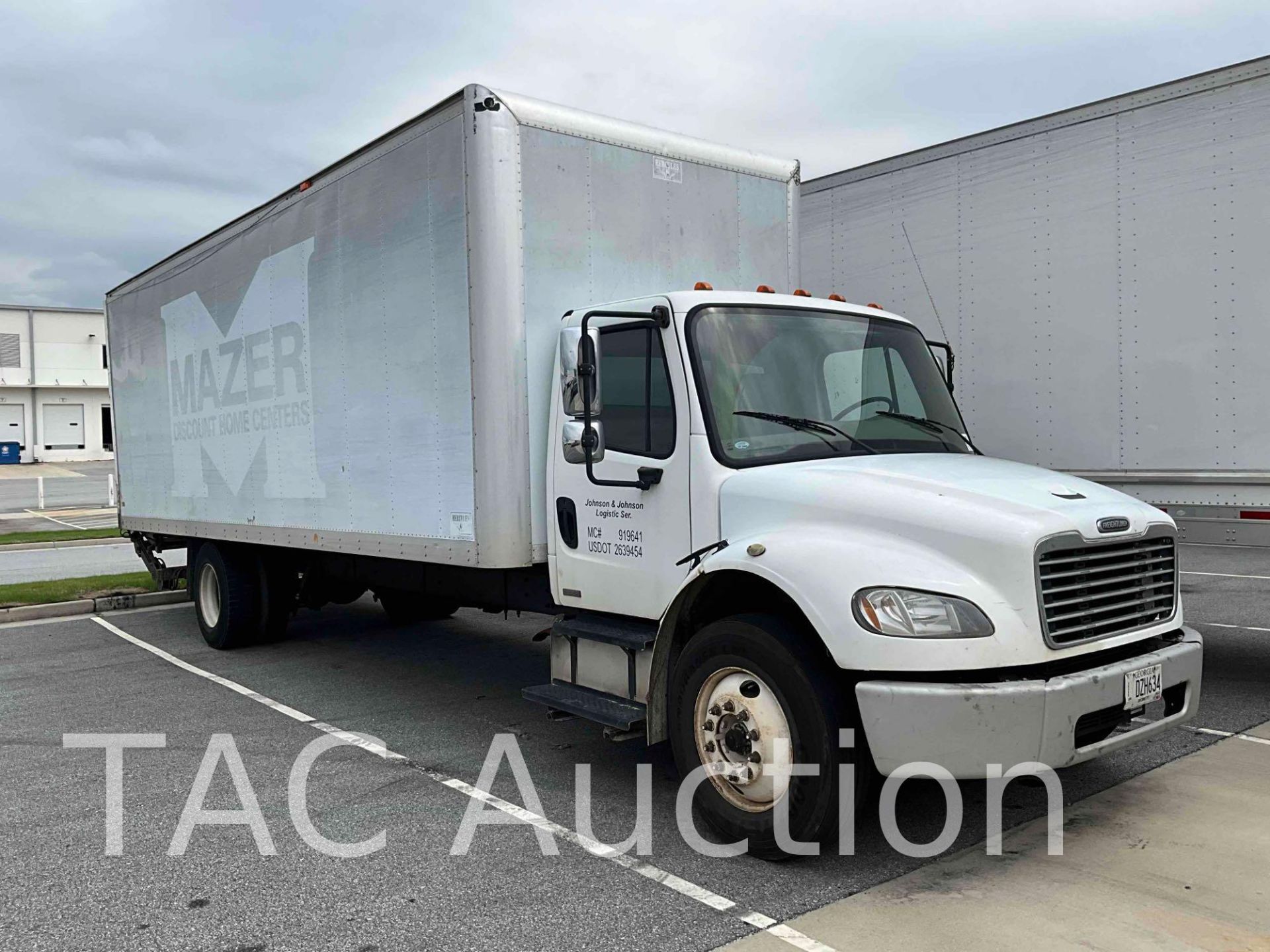2008 Freightliner M2 Business Class 26ft Box Truck - Image 3 of 75