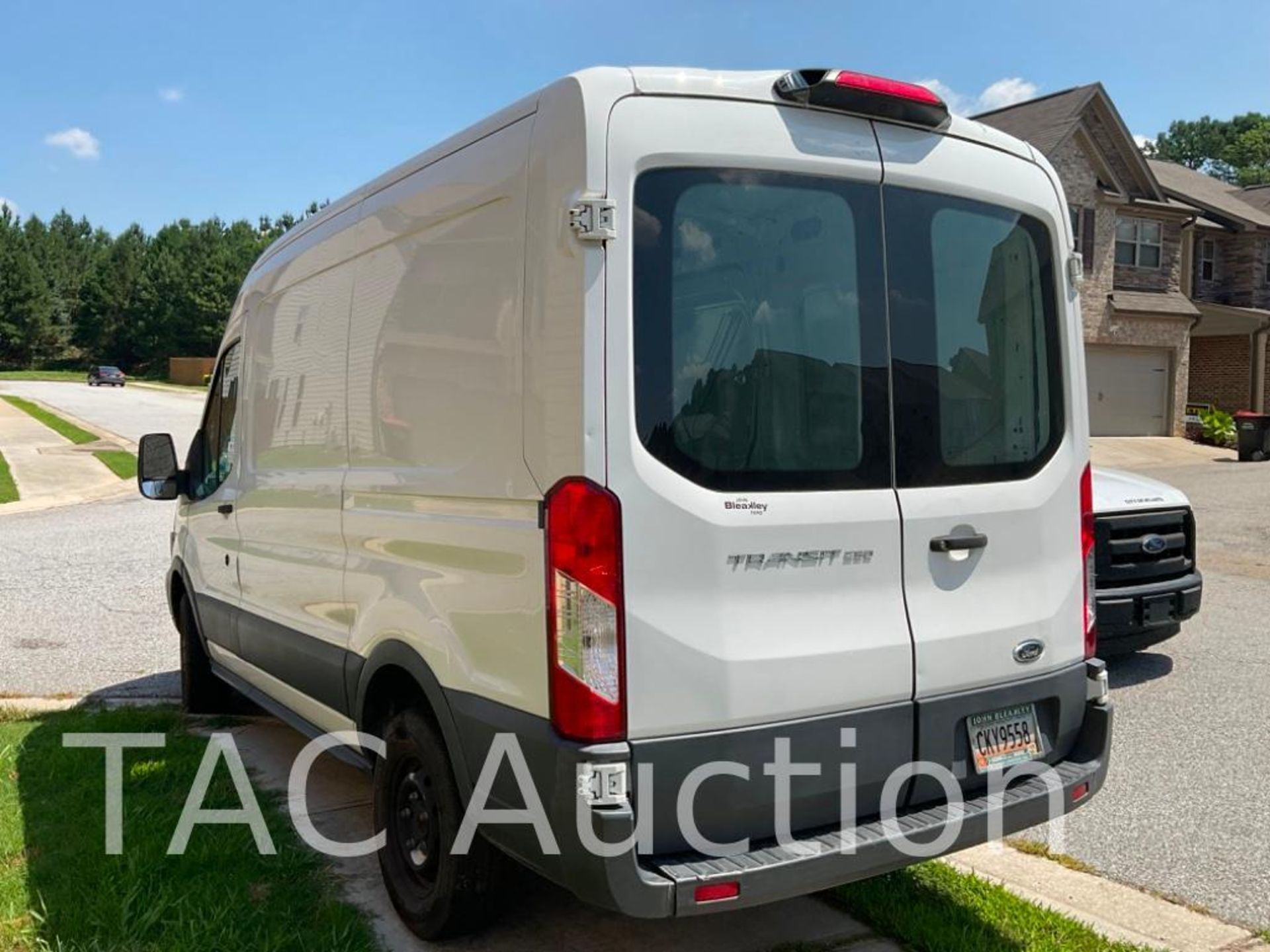 2018 Ford 250 Transit Cargo Van - Image 7 of 30