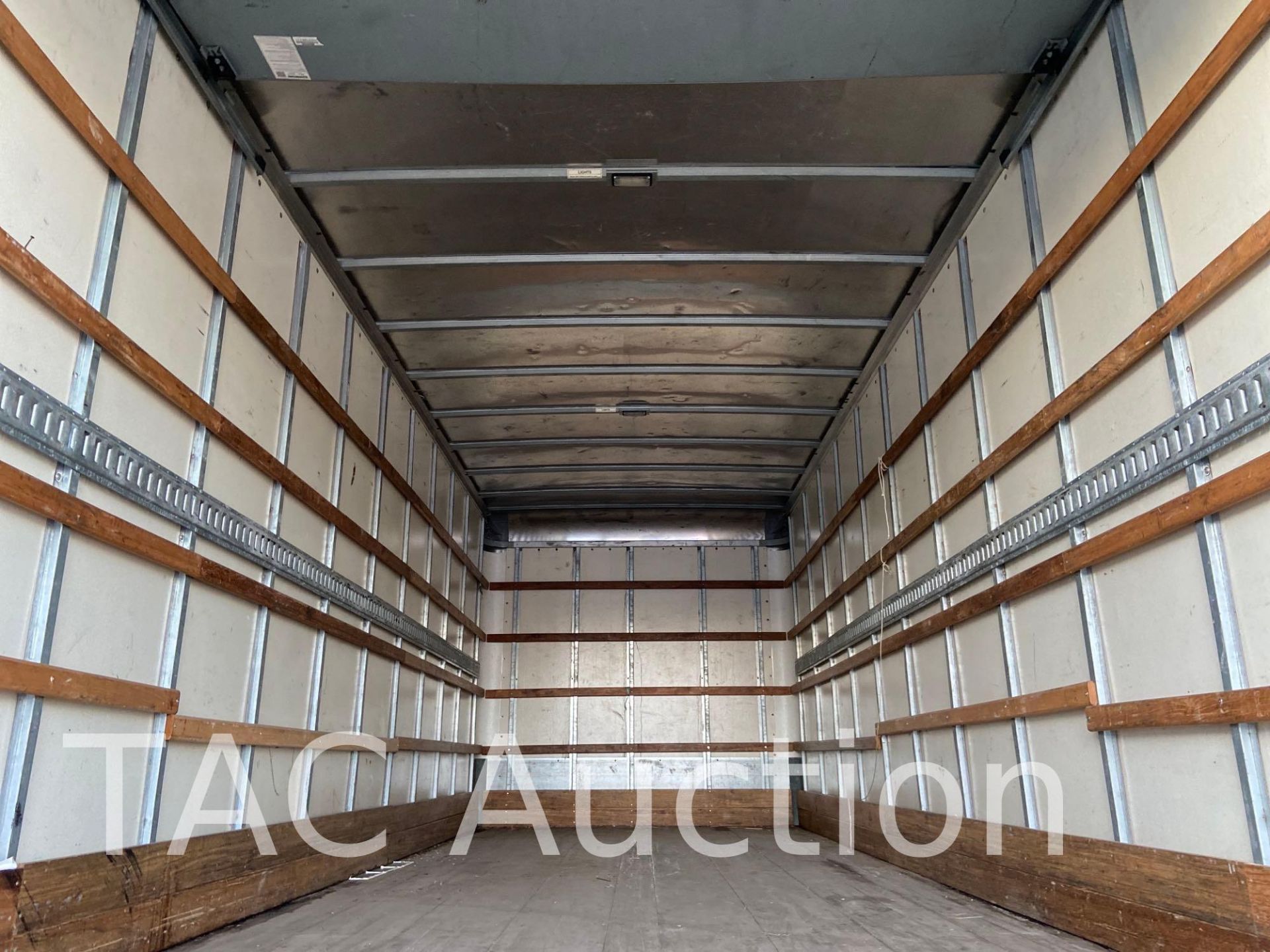 2015 International Durastar 4300 26ft Box Truck - Image 36 of 86