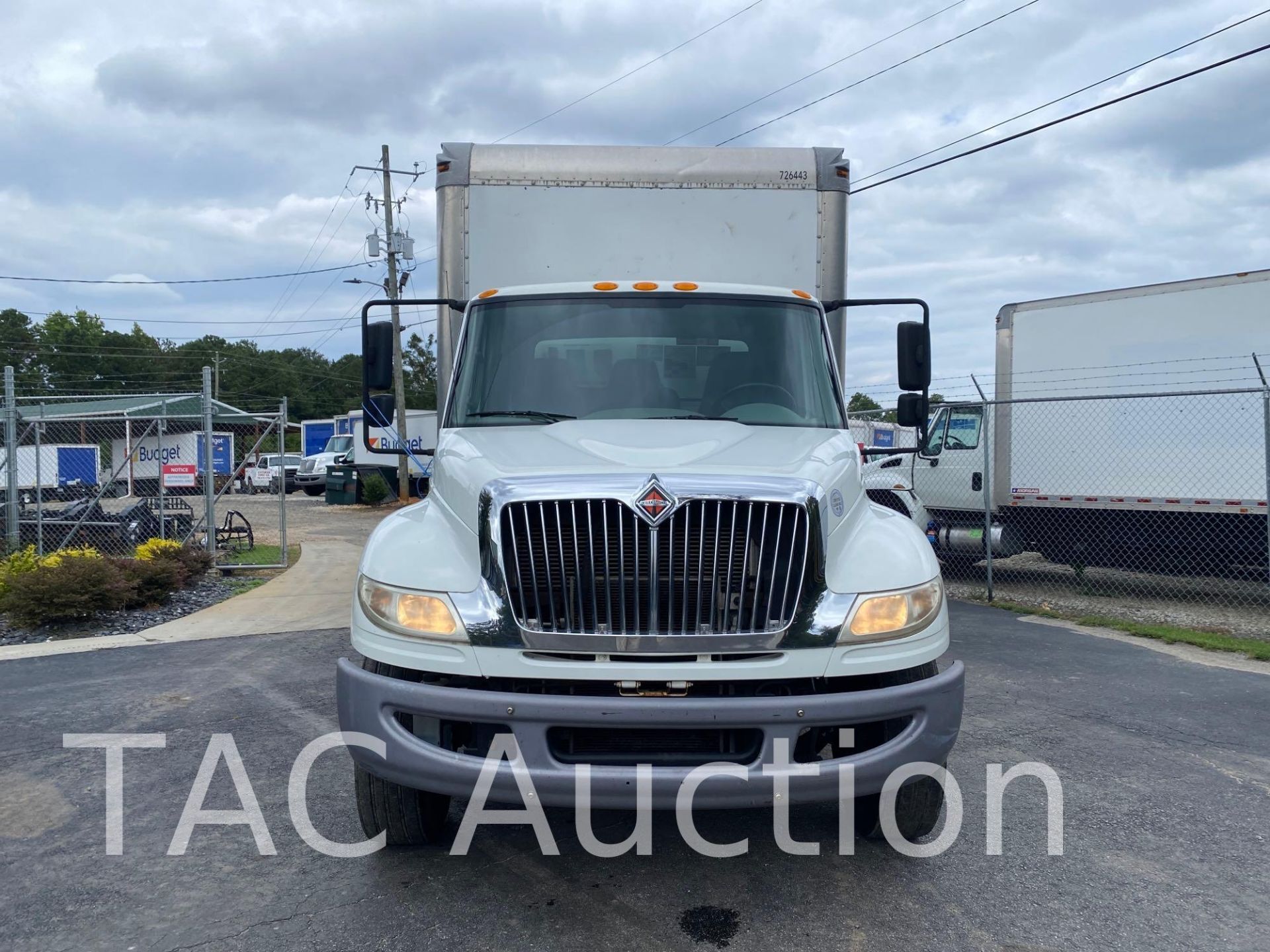 2017 International Durastar 4300 26ft Box Truck - Image 2 of 63