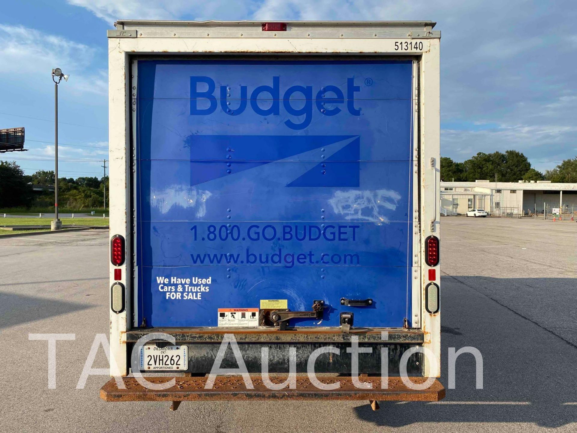 2015 Ford Econoline E-350 12ft Box Truck - Image 5 of 48