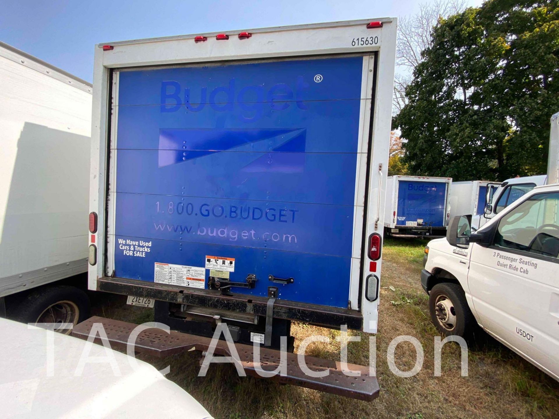 2016 Ford E-350 16ft Box Truck - Bild 5 aus 47